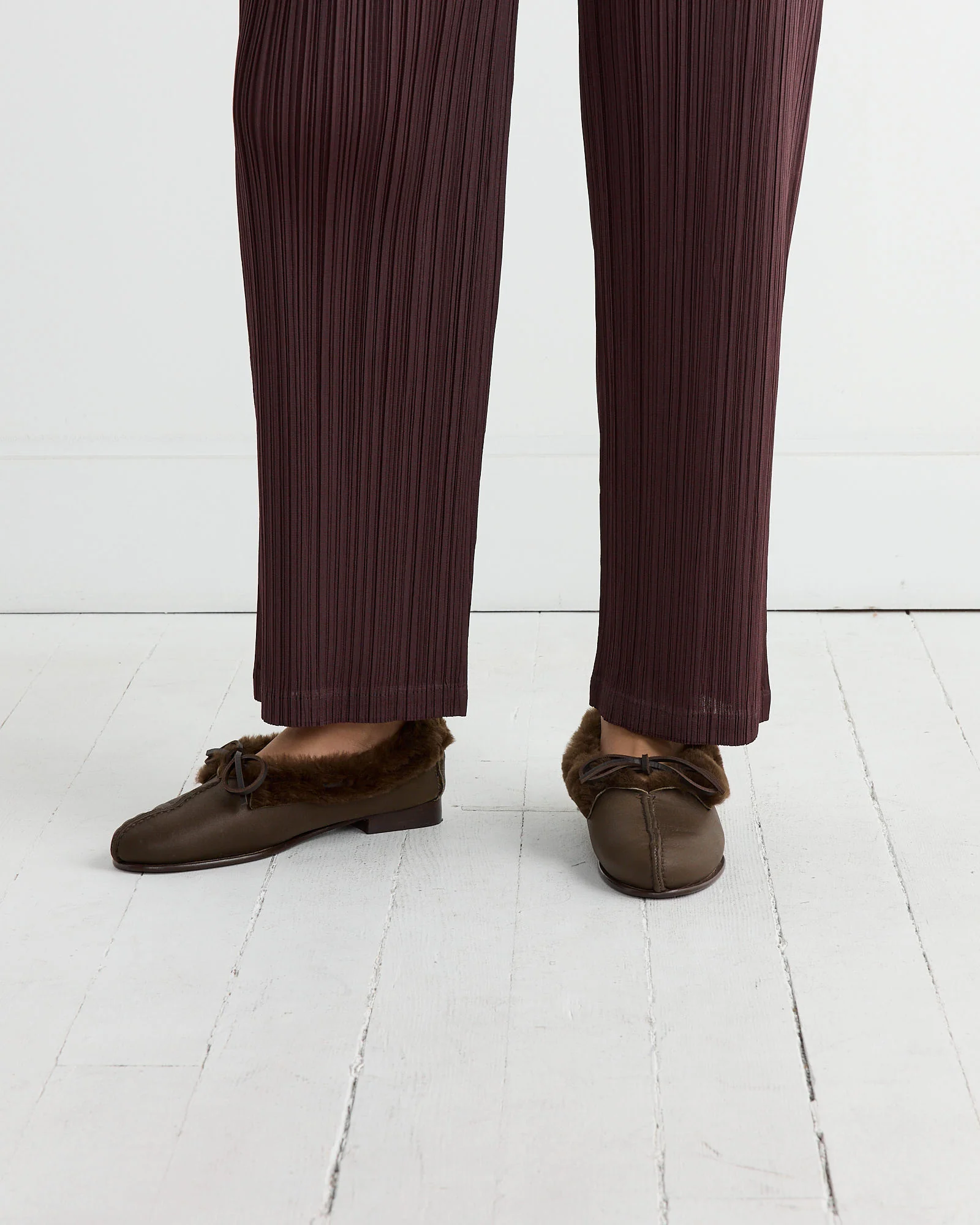 Tilla Shearling in Forest Brown - Image 2