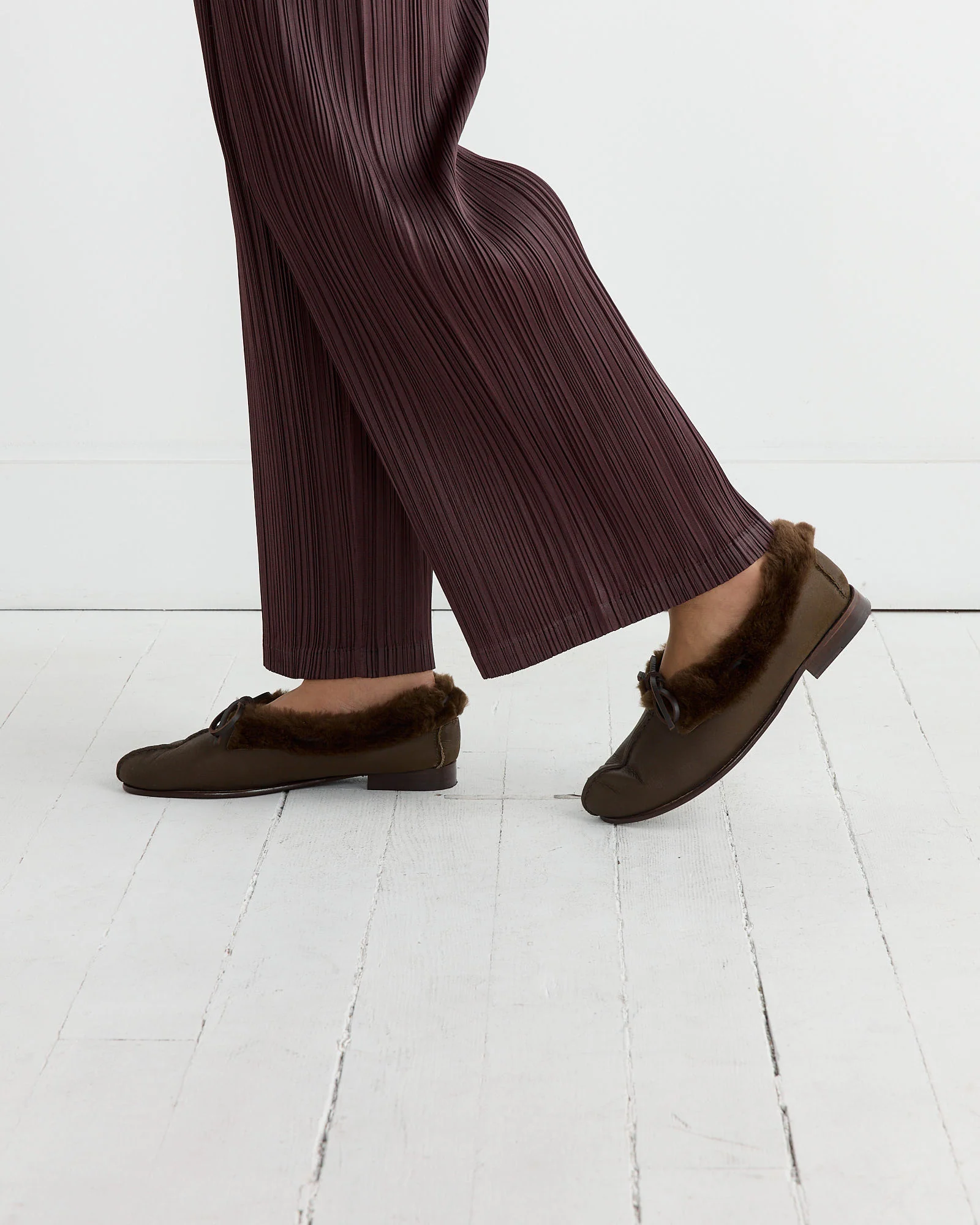 Tilla Shearling in Forest Brown - Image 4