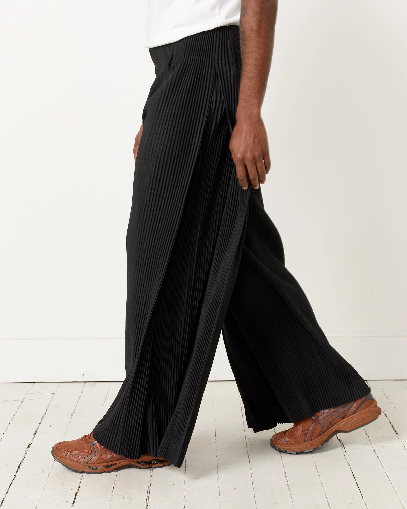 Pleats Bottom 2 - Image 2