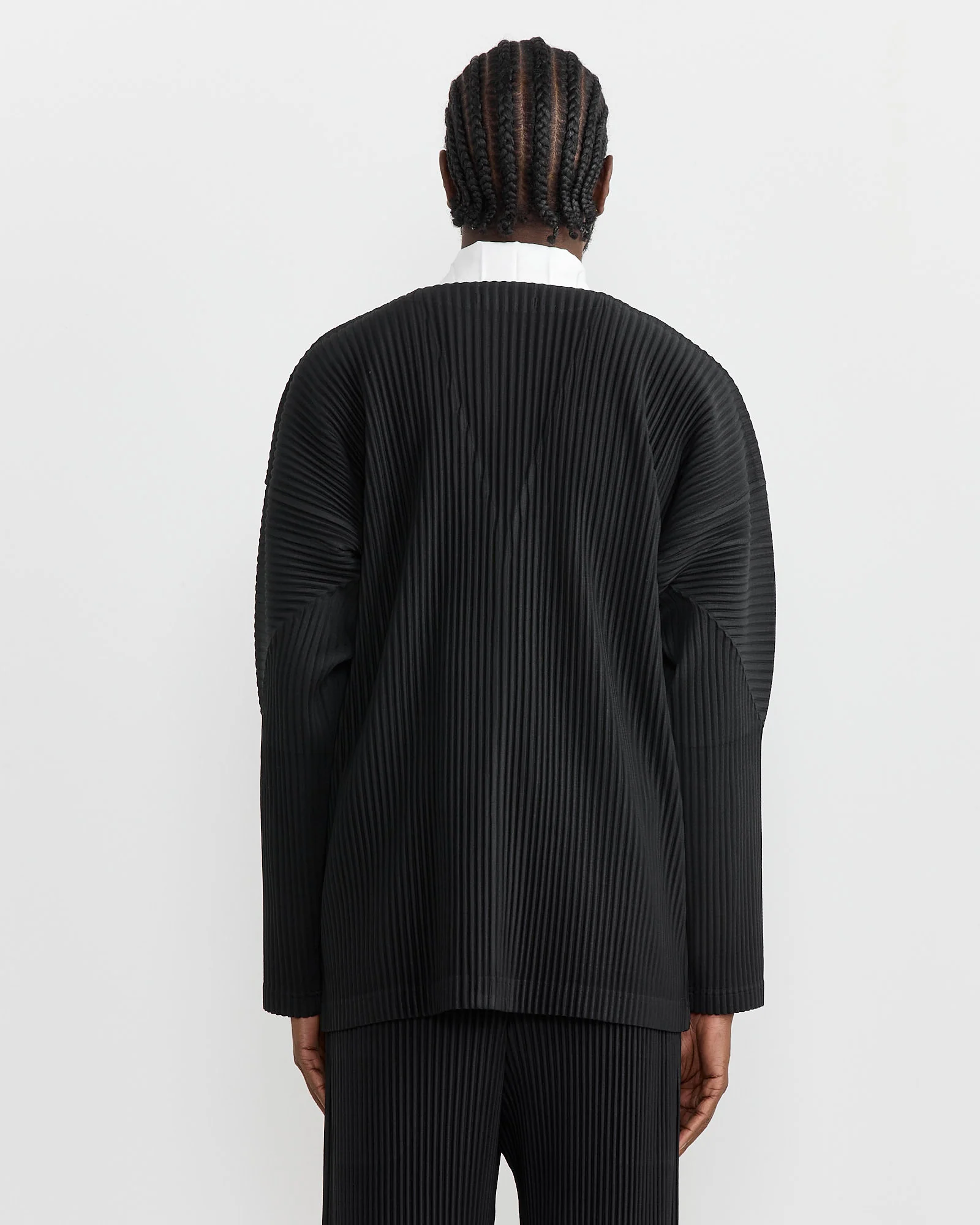 Basics Cardigan in Black - Image 4