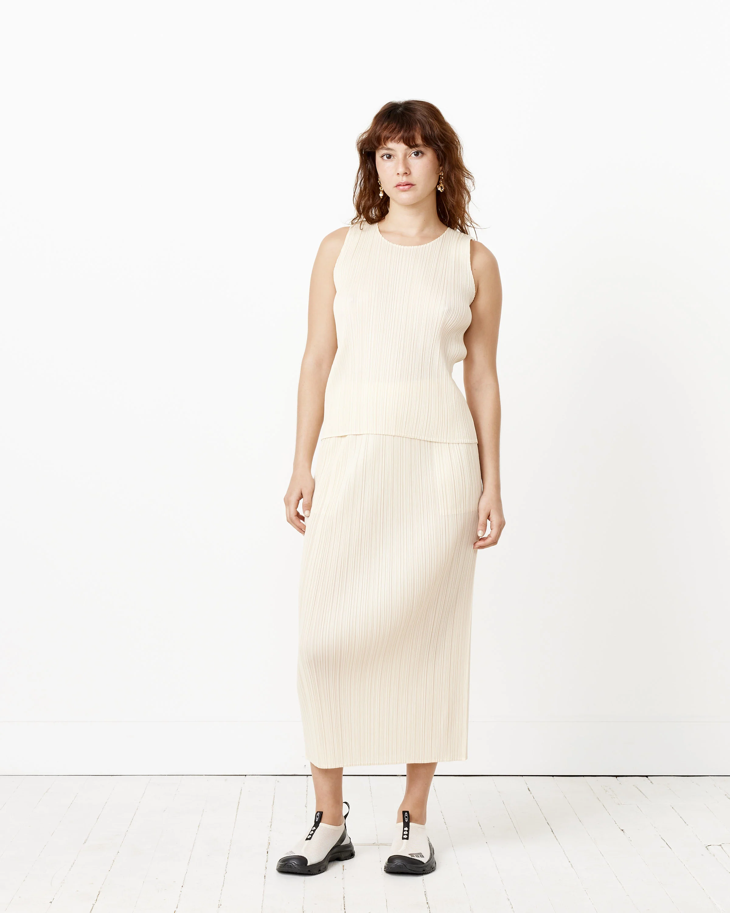 Basics 3 Top - Image 3