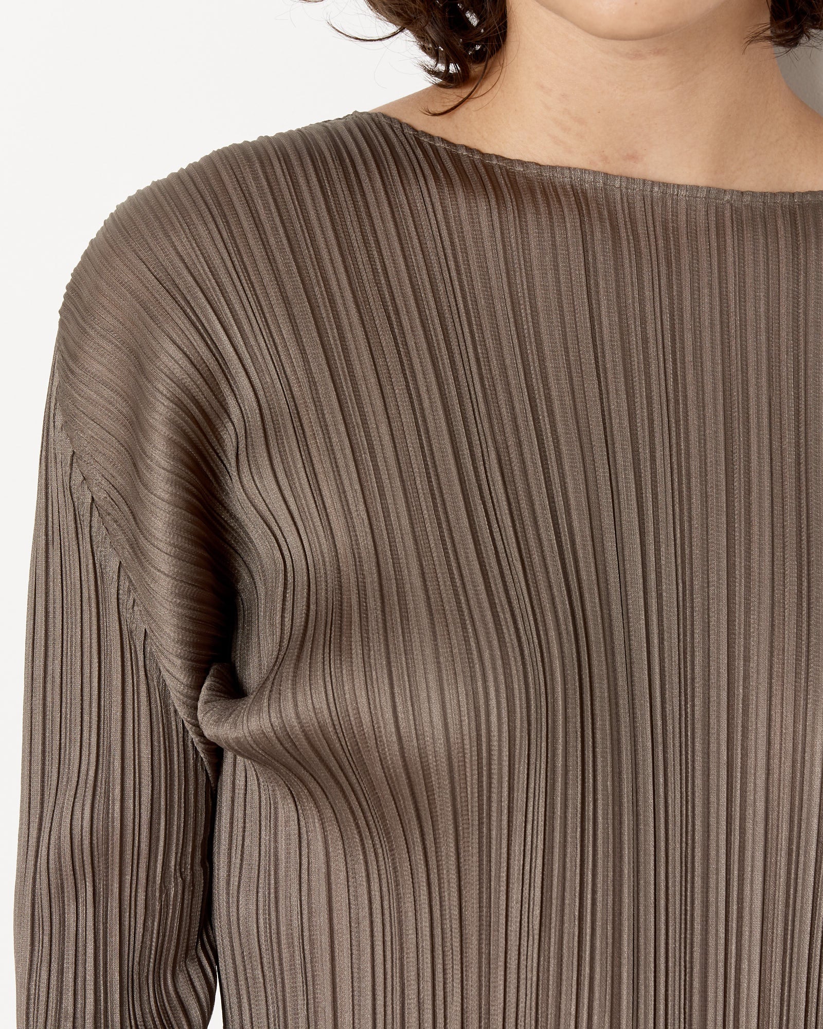 March Top in Khaki - Image 5