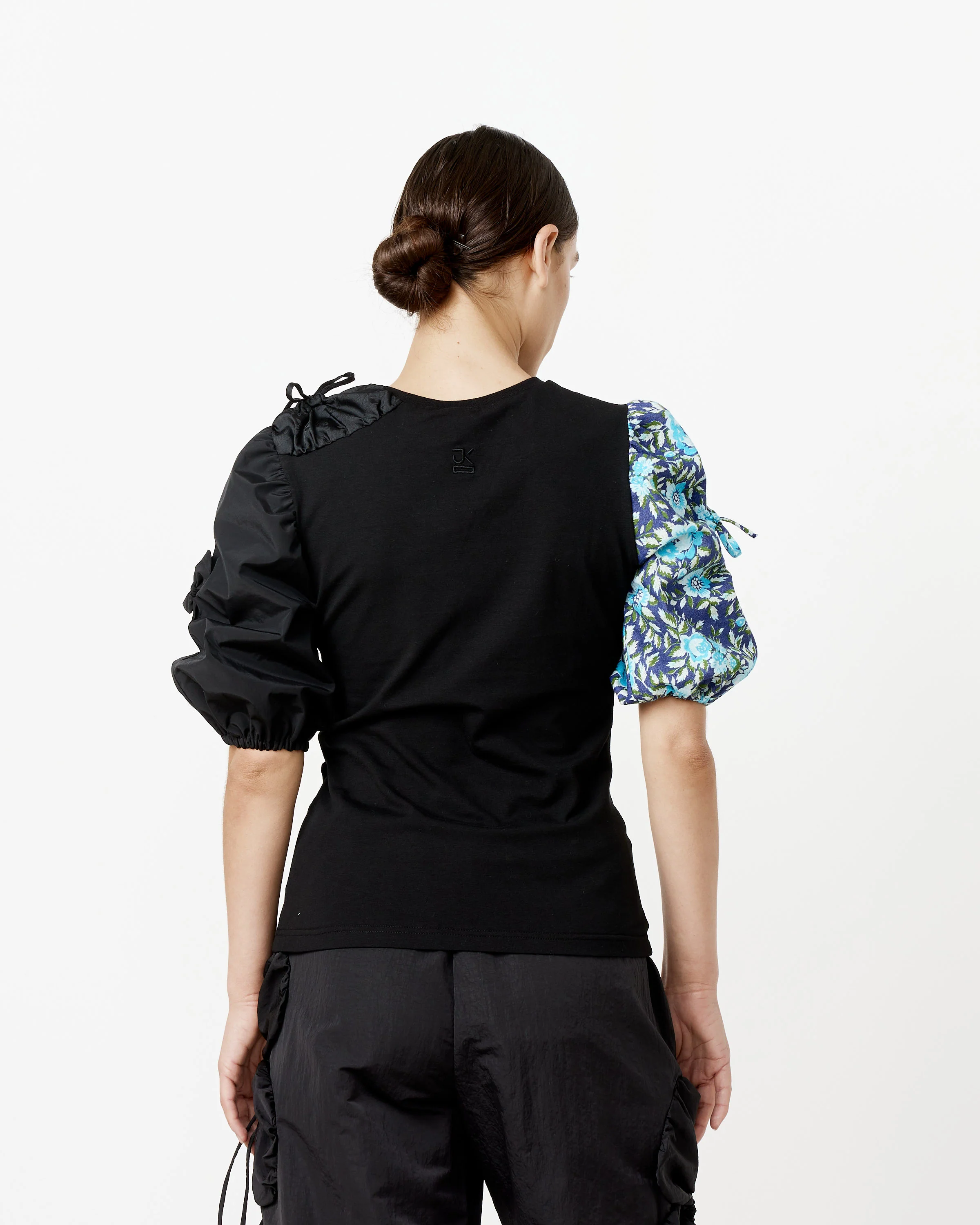 Pouch T-Shirt - Image 5