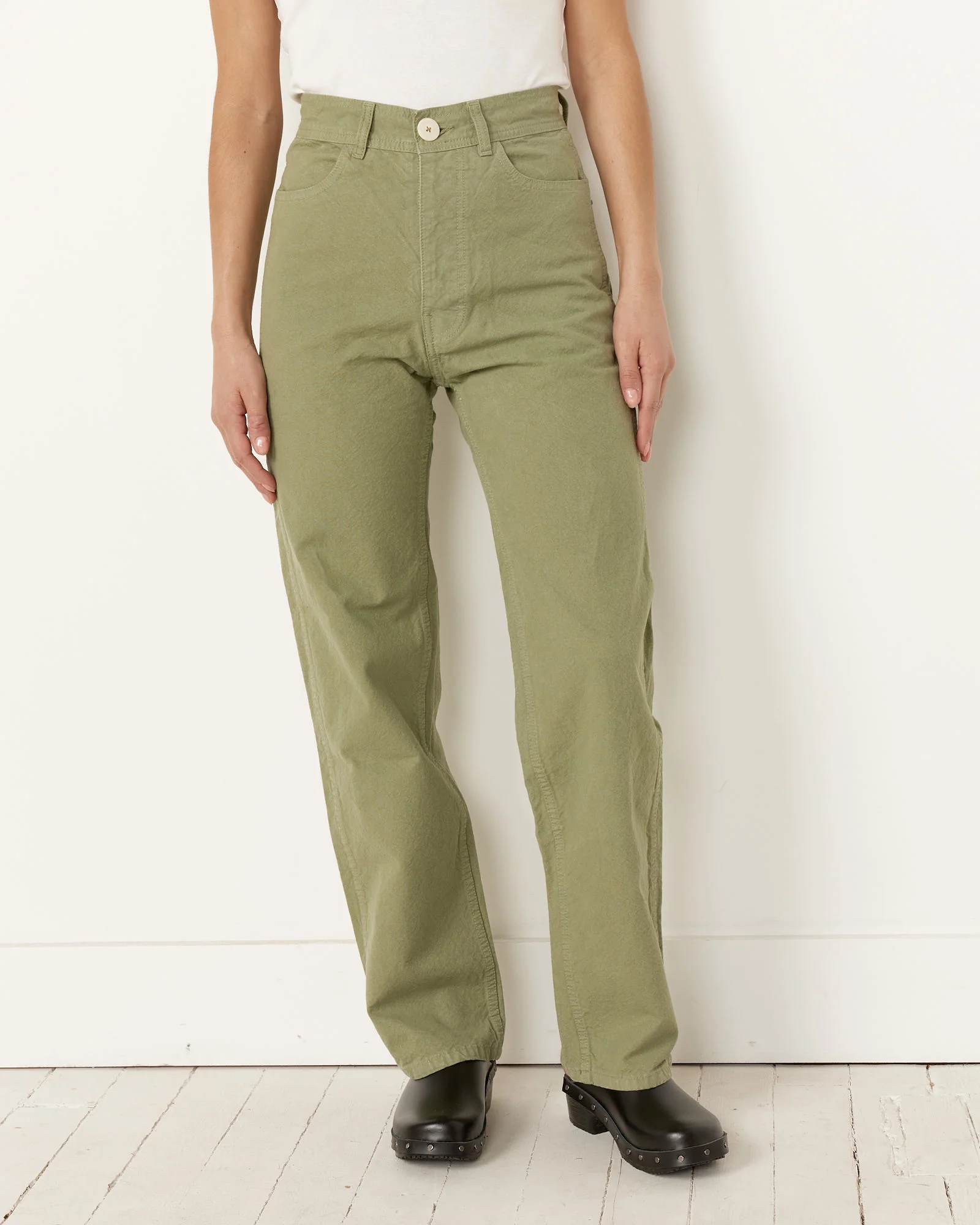 California Slim in Yucca - Image 3