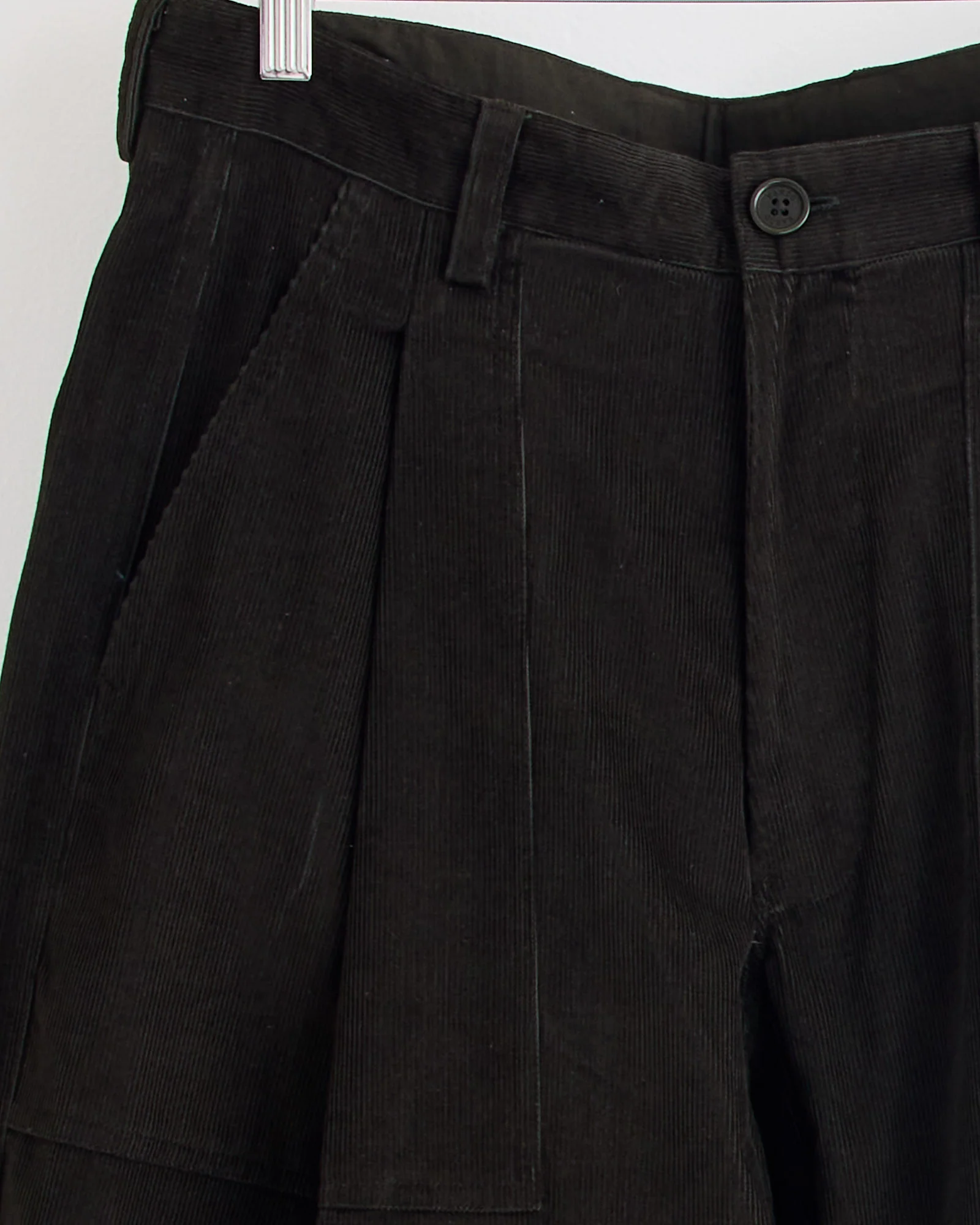 Yuki Trouser in Dark Green - Image 4