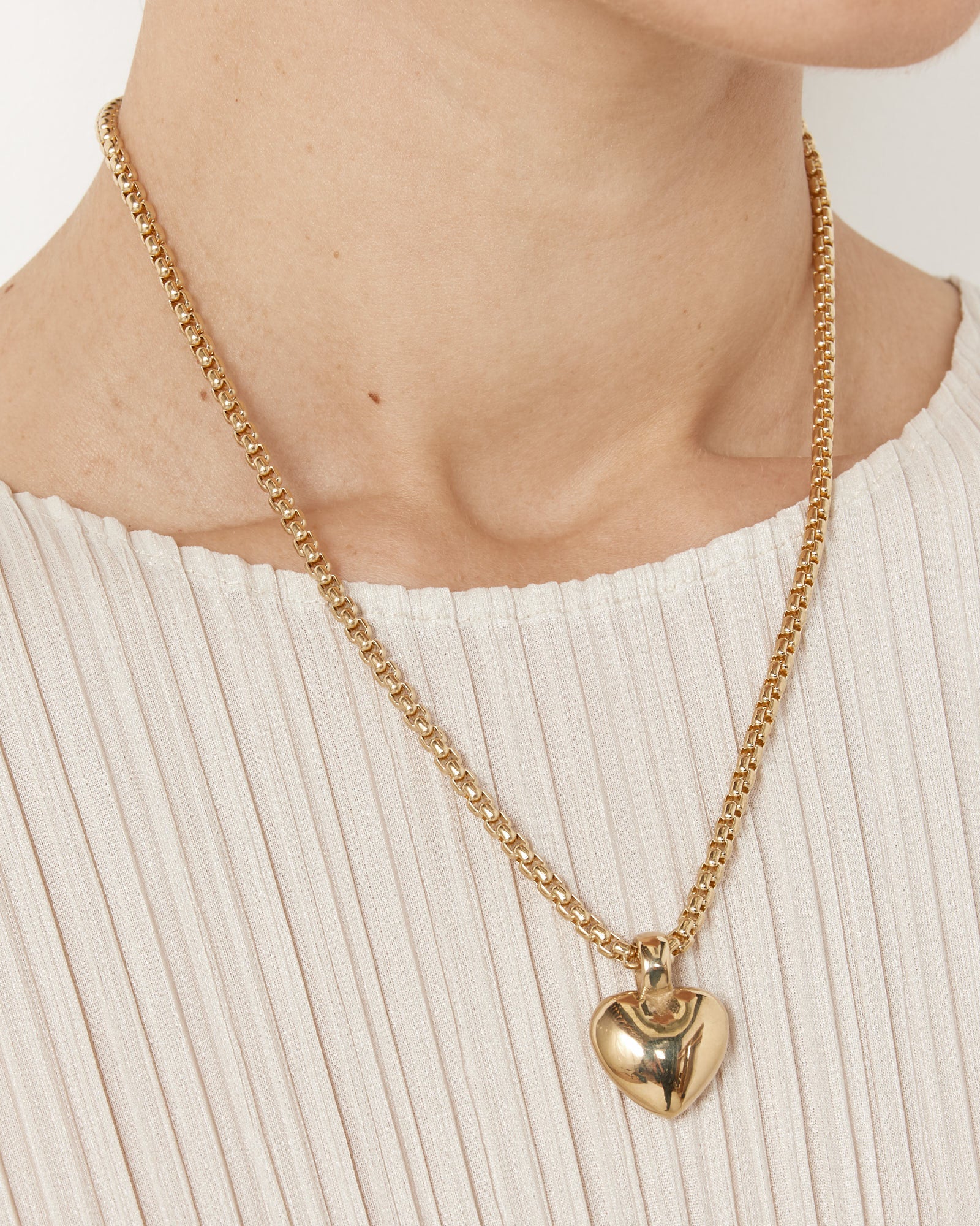 Chiara Pendant in 14K Plated Brass - Image 2