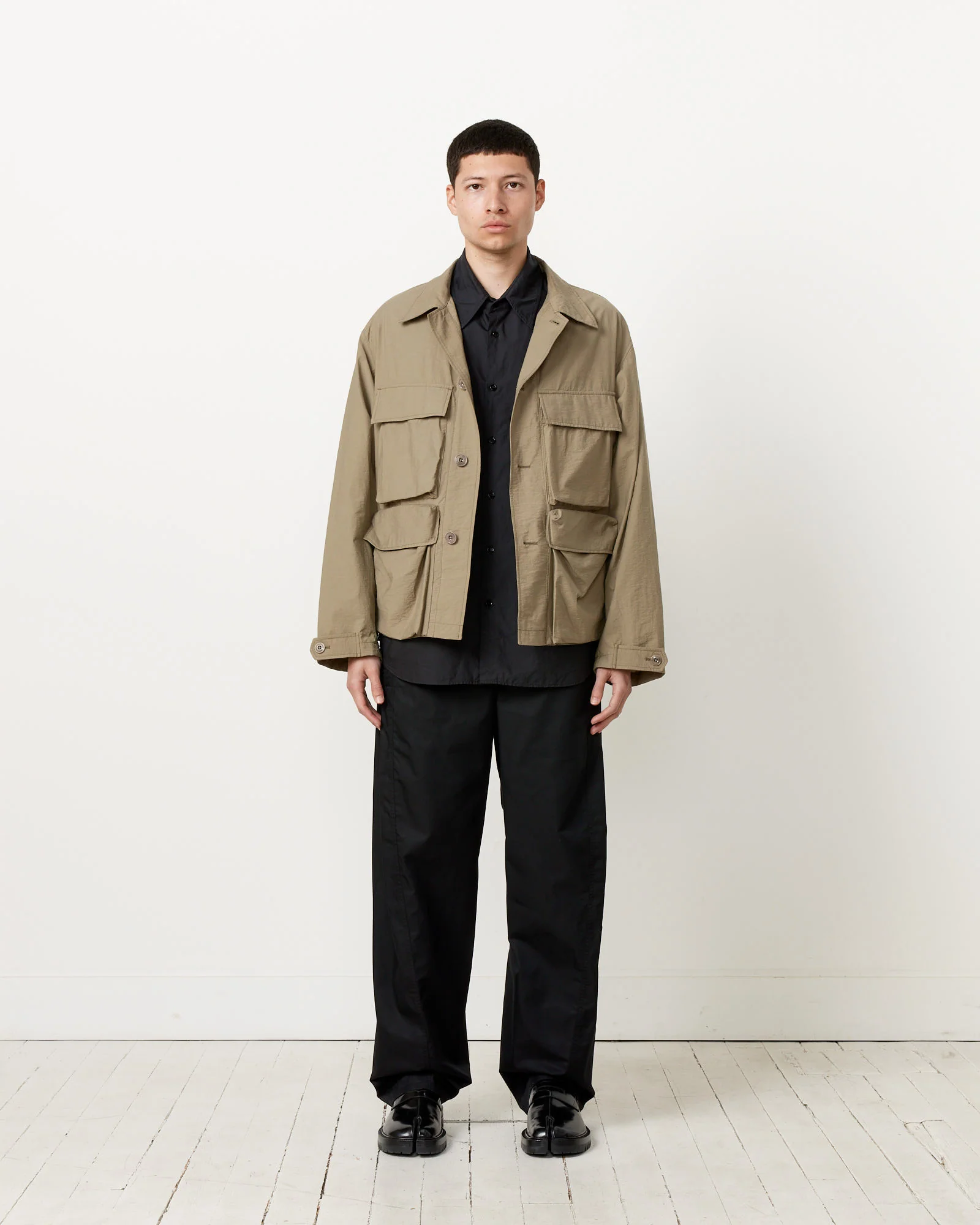 Light Field Jacket in Dusty Khaki - Image 2