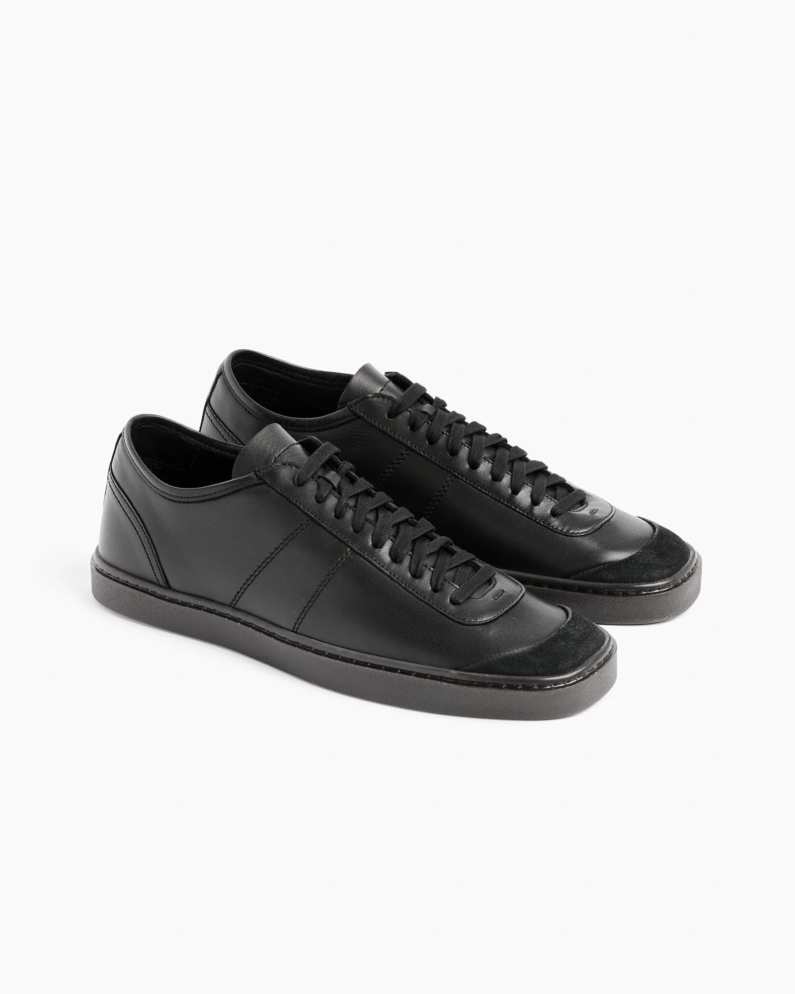 Linoleum Basic Laced Up Trainers in Black - Image 3