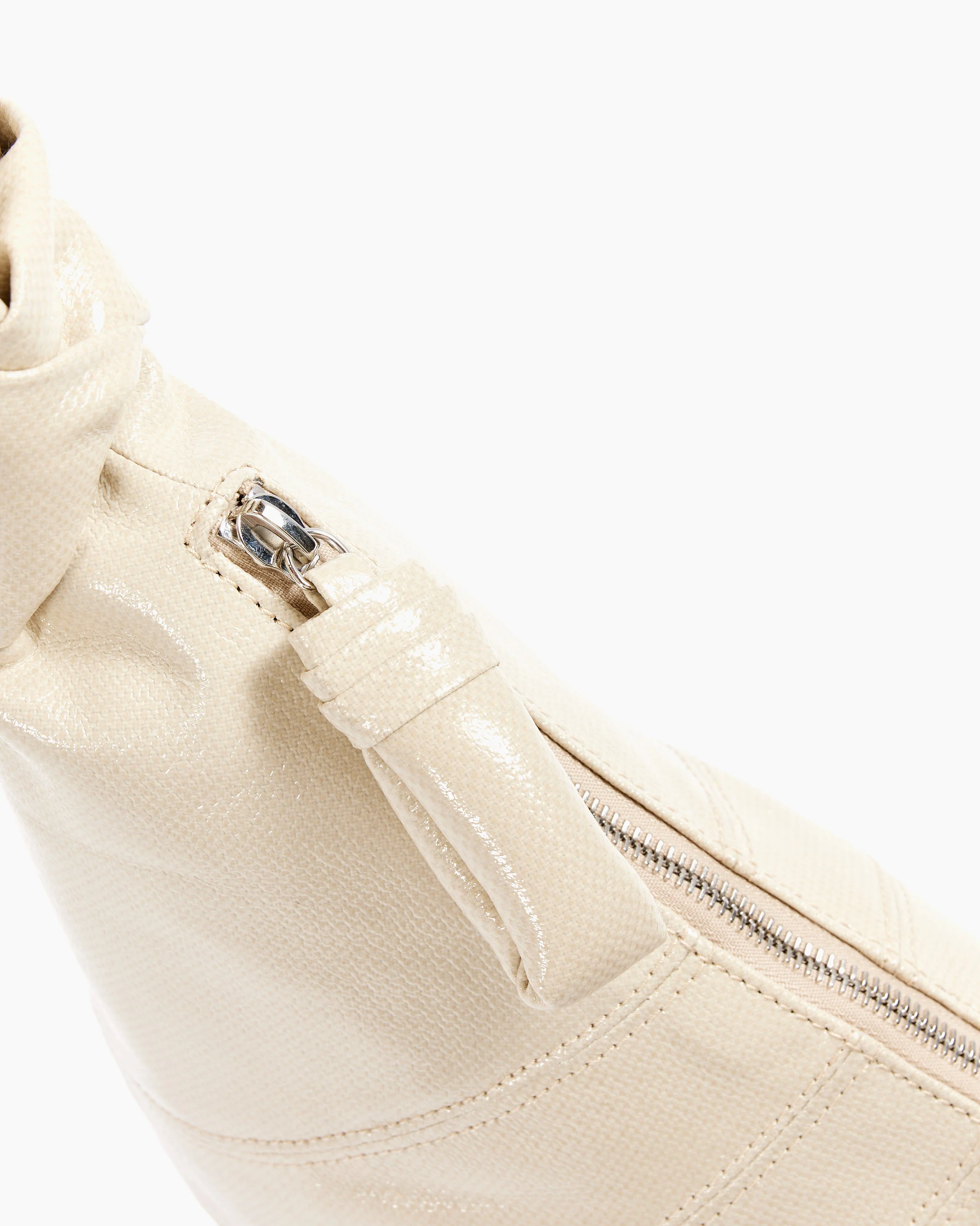 Medium Croissant Bag in Dusty Magic - Image 4