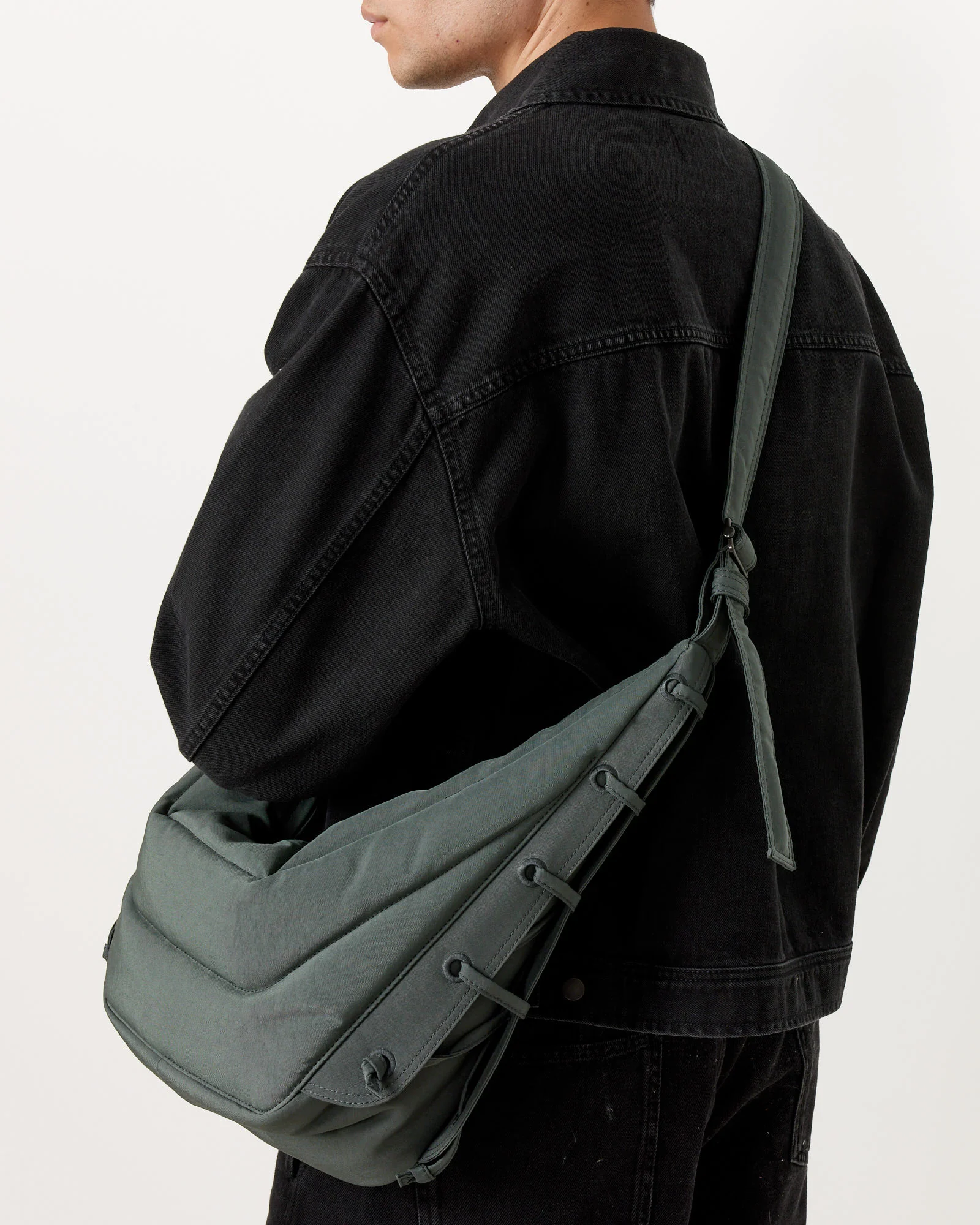 Medium Soft Game Bag in Asphalt - Image 4