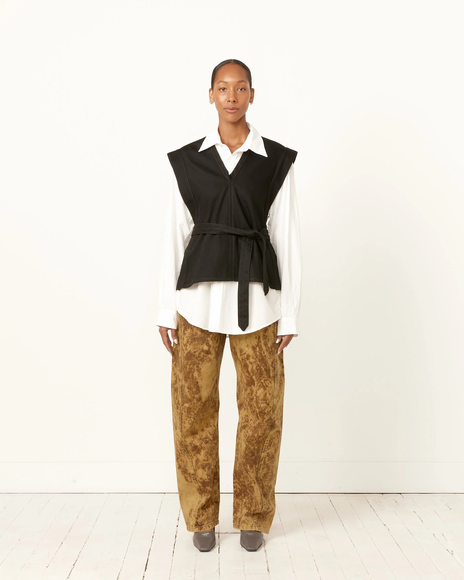 Twisted Belted Pant in Acid Snow Bronze - Image 3