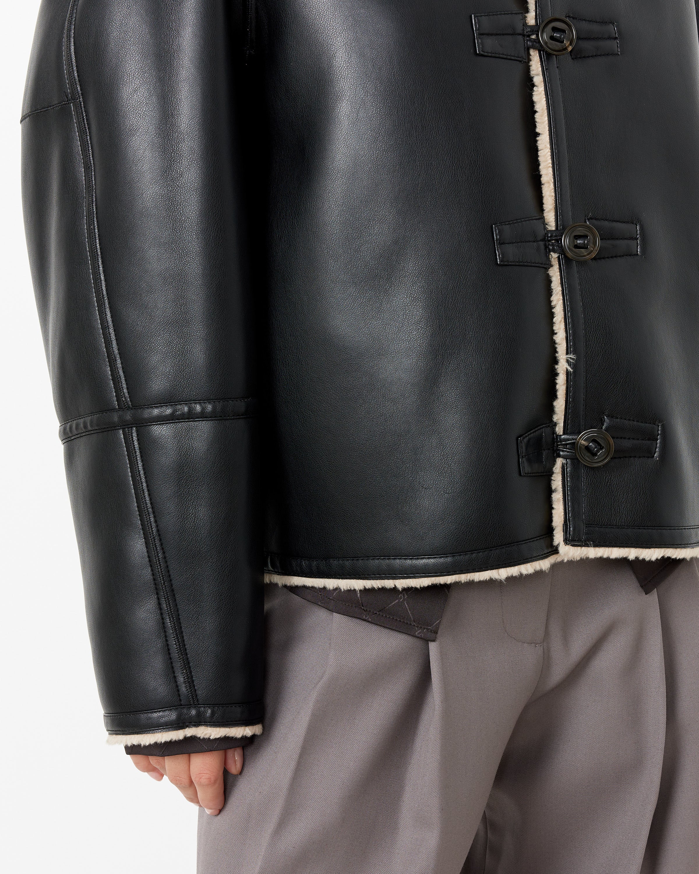 Short Shearling Reversible Coat - Image 6