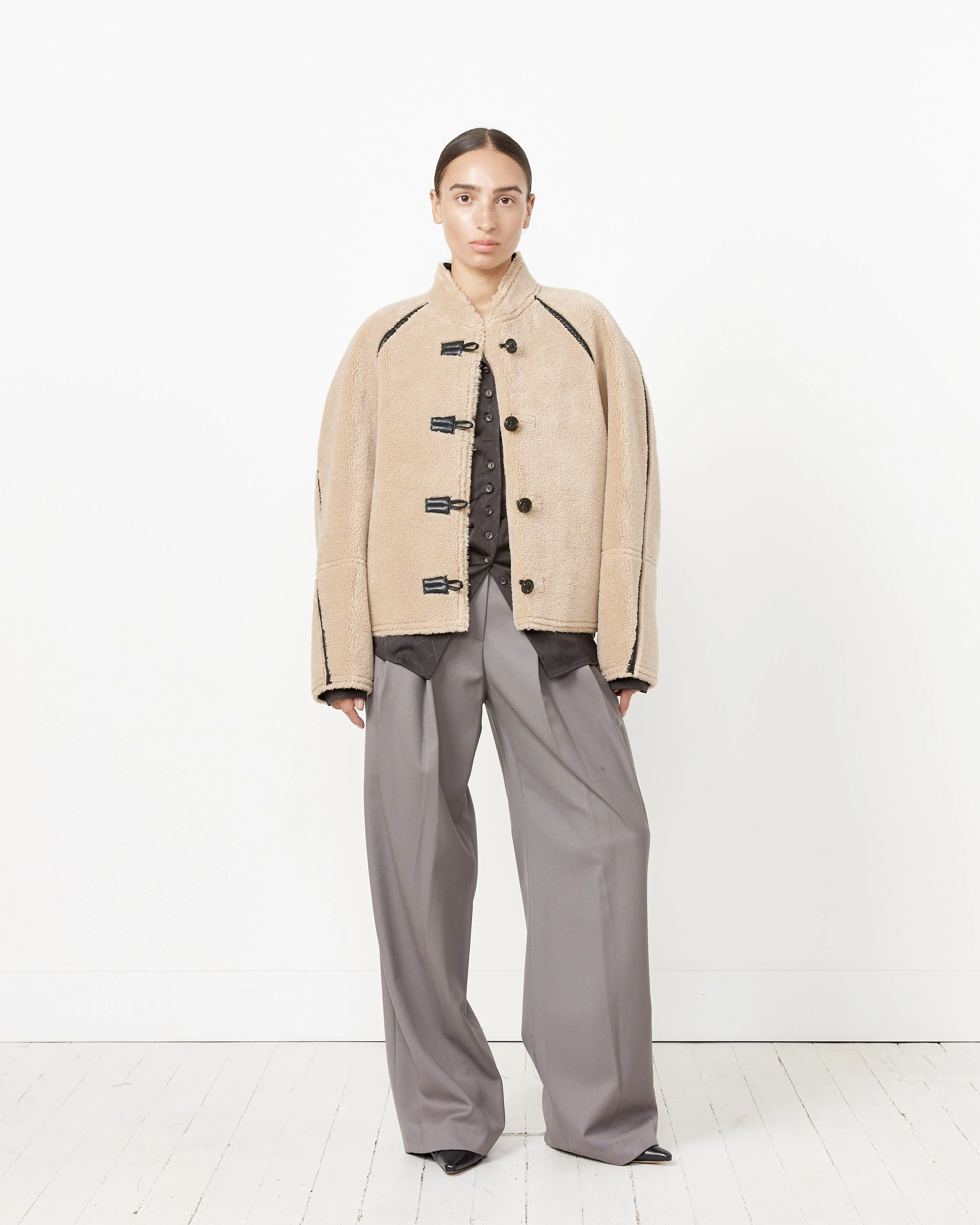 Short Shearling Reversible Coat - Image 7