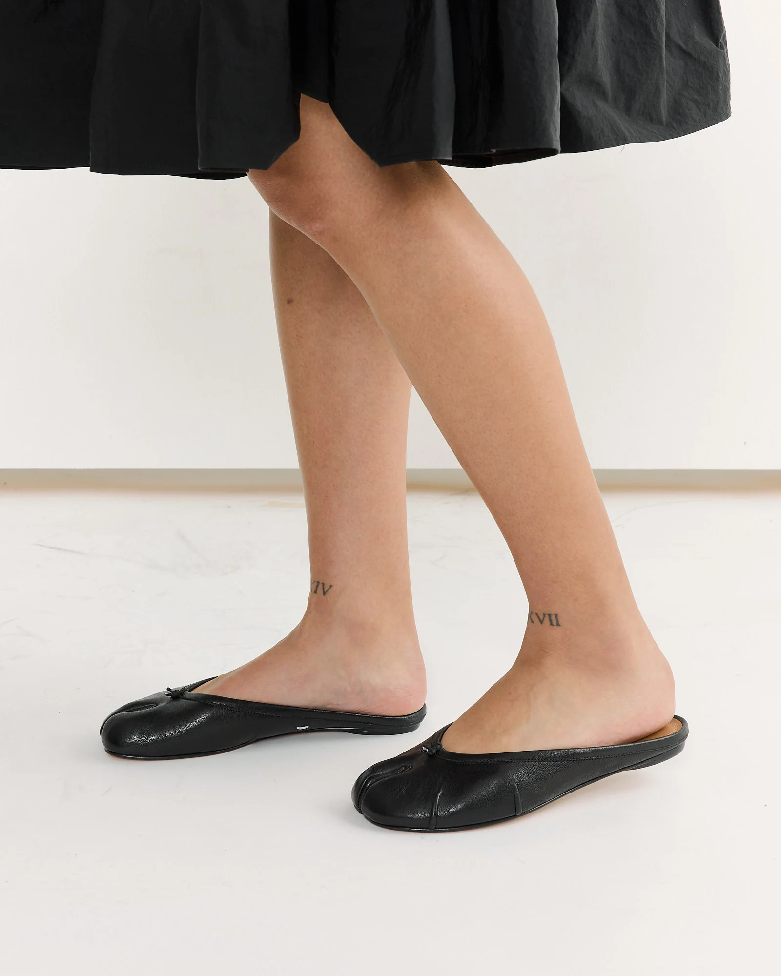 Tabi Ballerina Mule in Black - Image 4