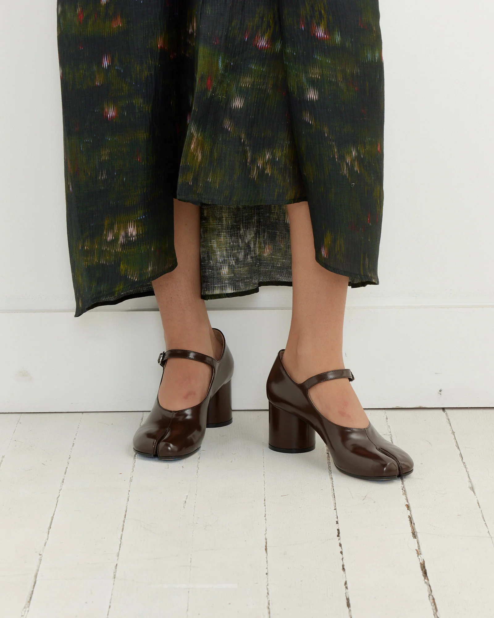 Tabi Mary Jane in Brown - Image 2