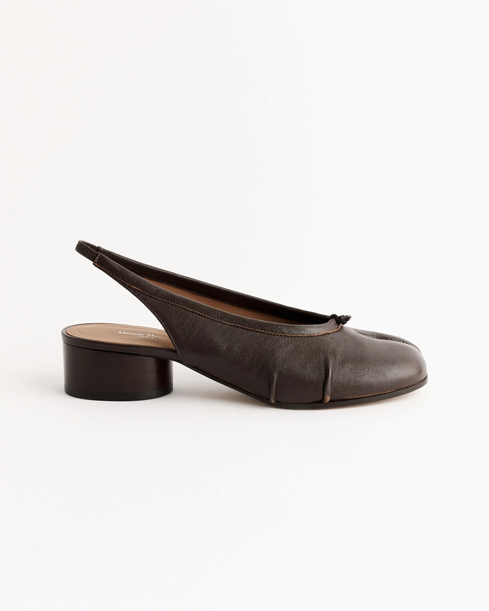 Tabi New Ballerina Slingback in Brown