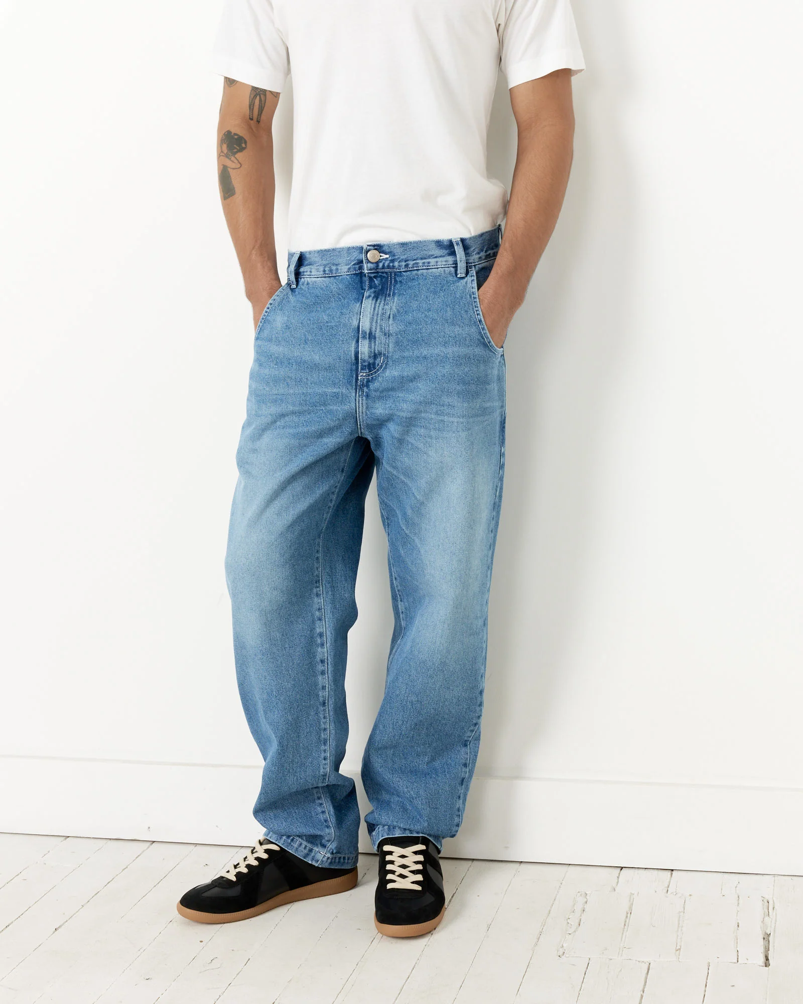 Regular Jean in Washed Blue - Image 3