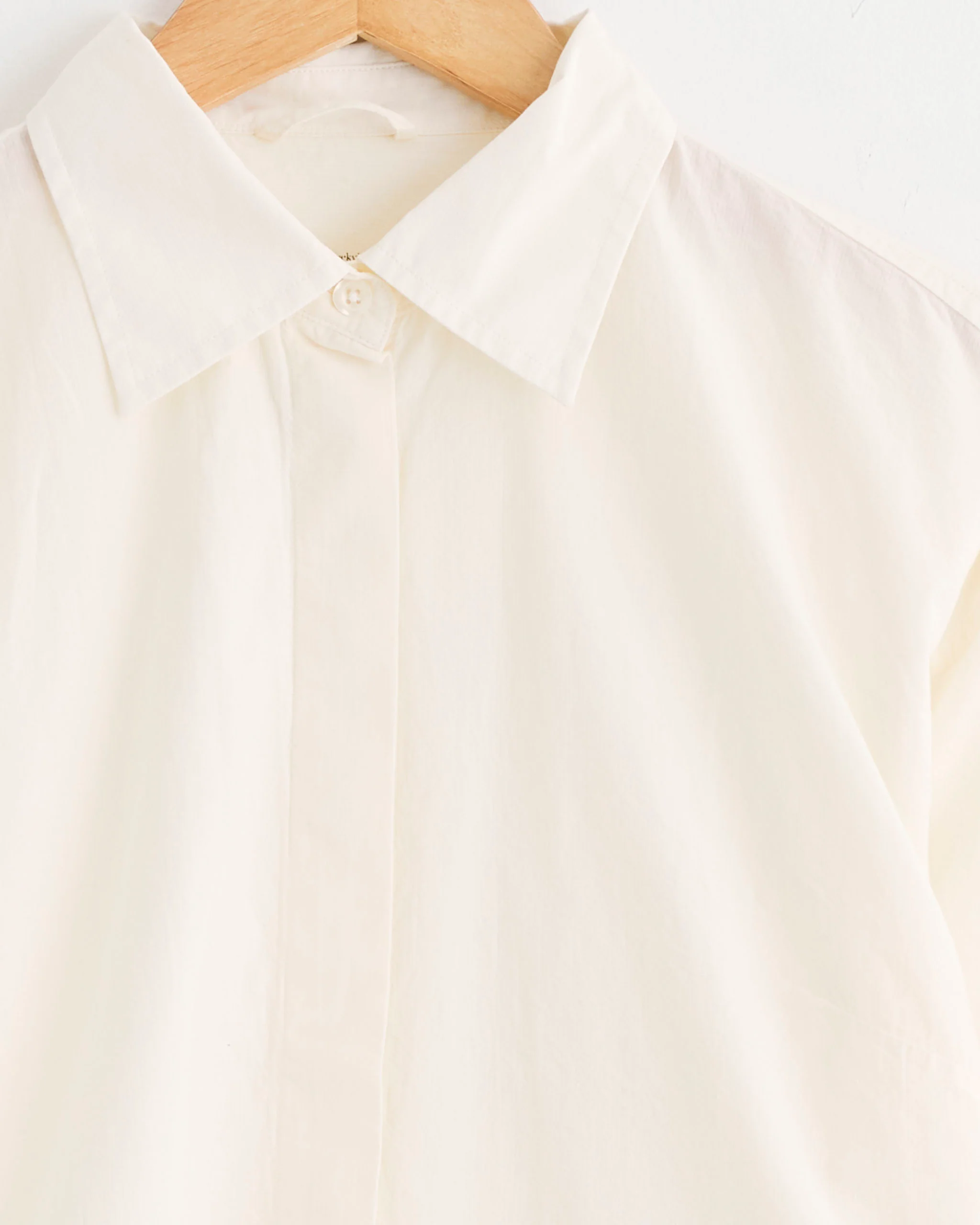 Software Shirt in Off White - Image 2