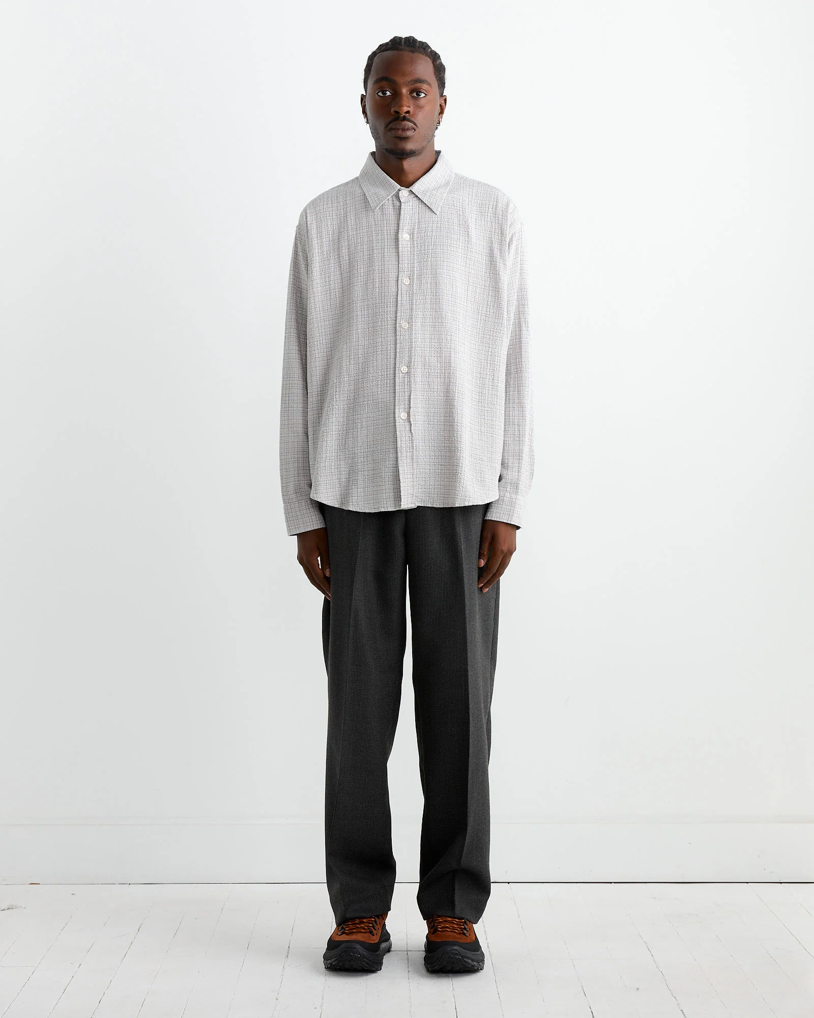 Vacation Shirt in Grey Check Seersucker - Image 2