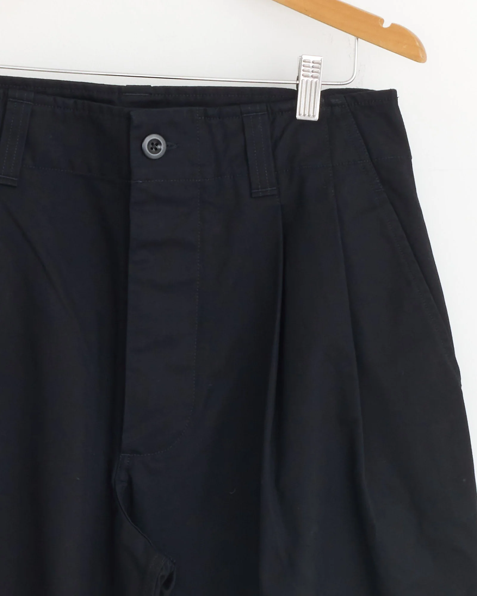 Stitch Pleat Trouser in Black - Image 2
