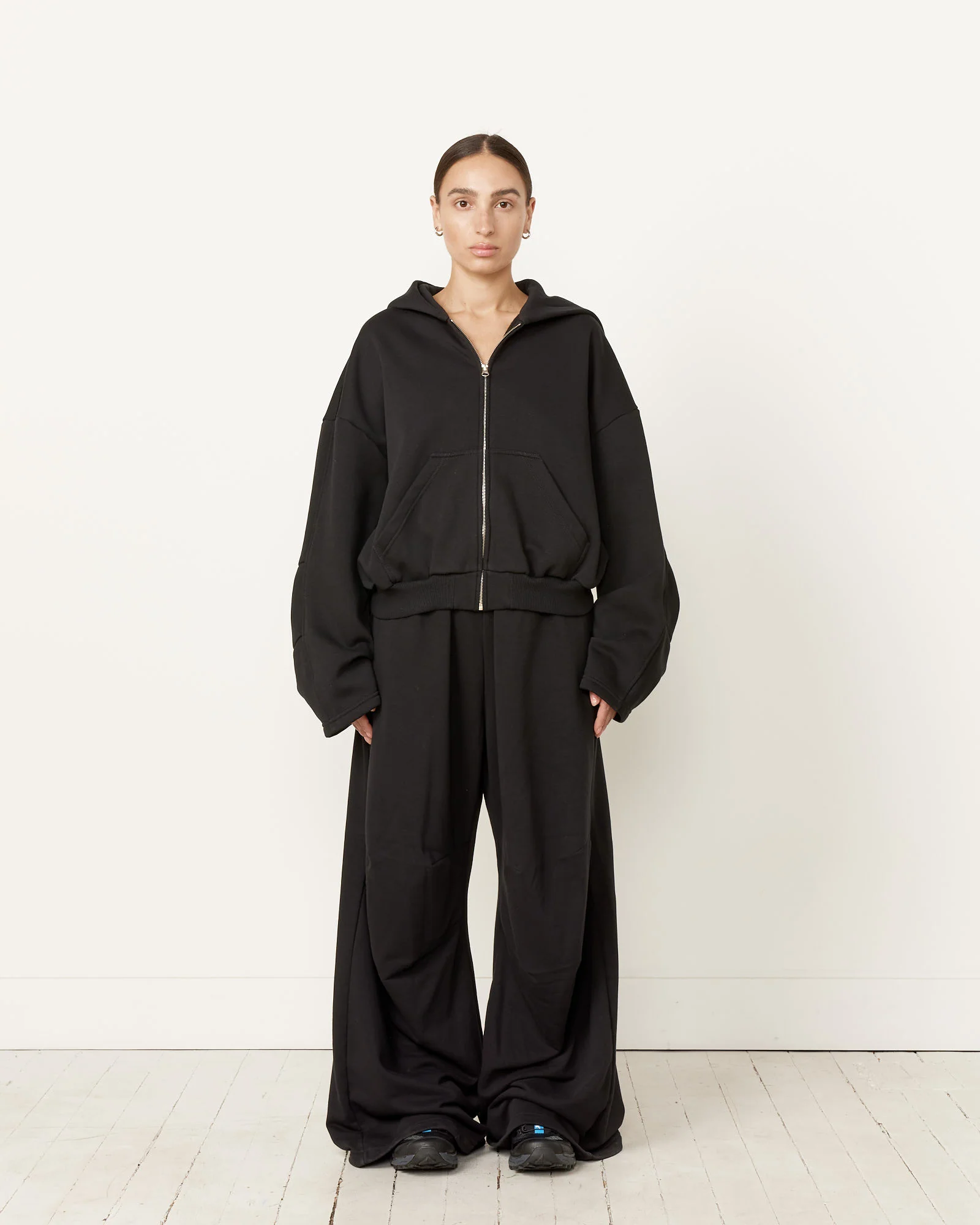Zip Sweatshirt - Image 2