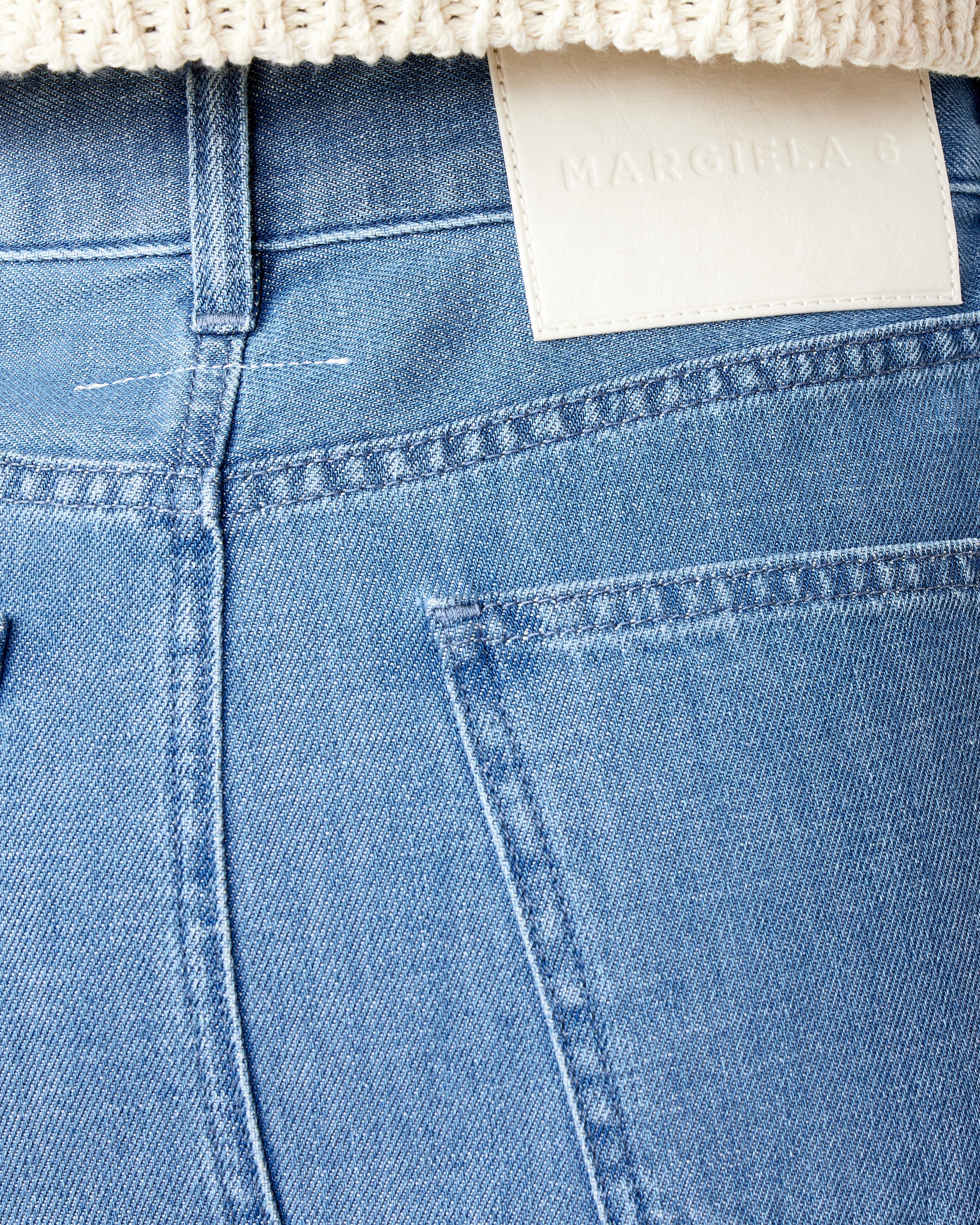 S52MA0187 Skirt in Blue - Image 4
