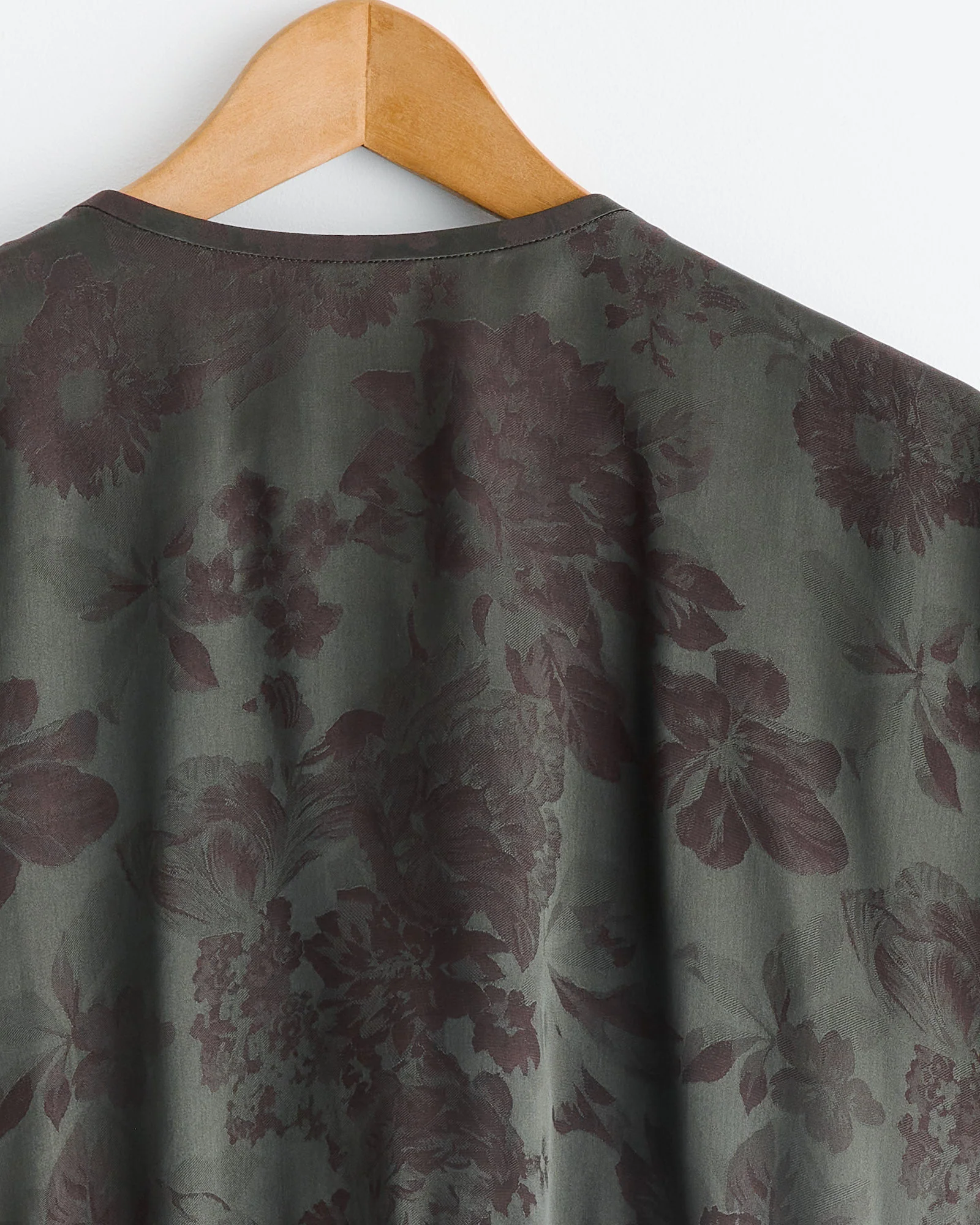 Short Sleeve Top in Multi - Image 2