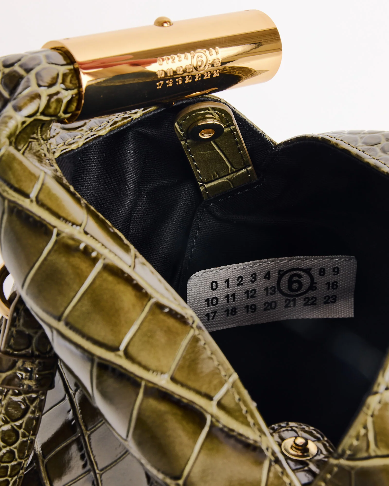 Japanese Small Bag in Olive - Image 4