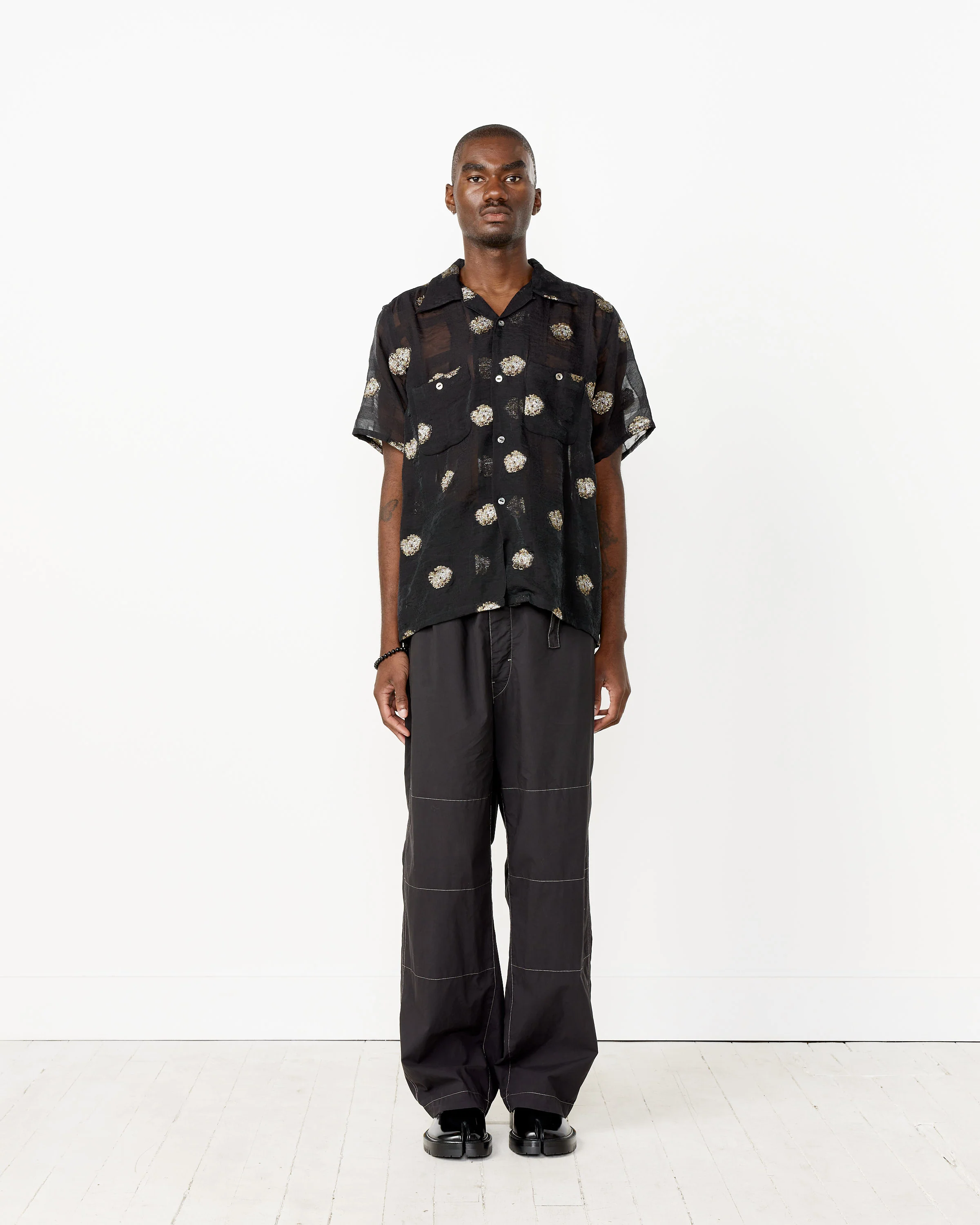 Oriental One-Up Short Sleeve Shirt in Black - Image 3