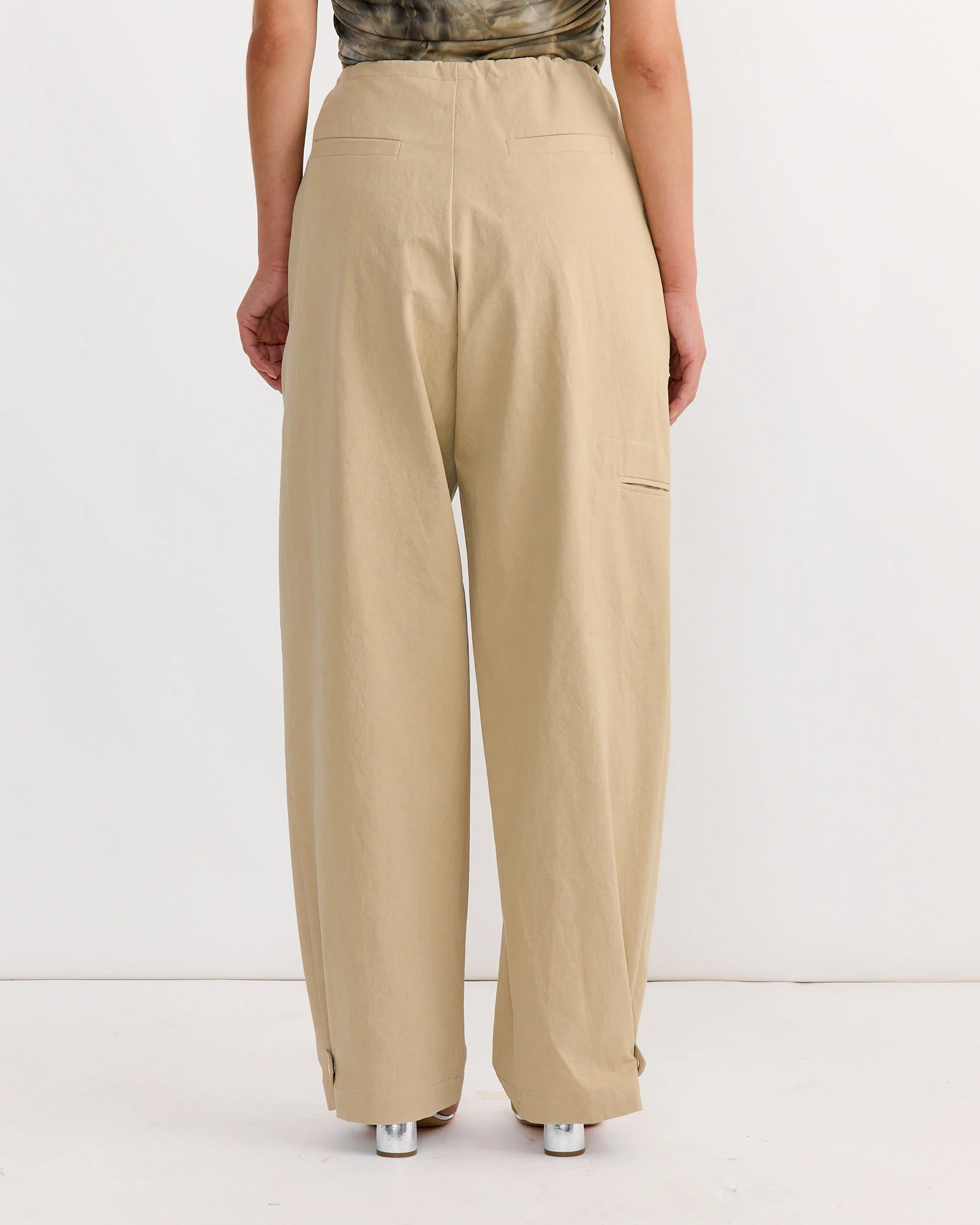 Drawcord Pleated Trouser in Sand - Image 2