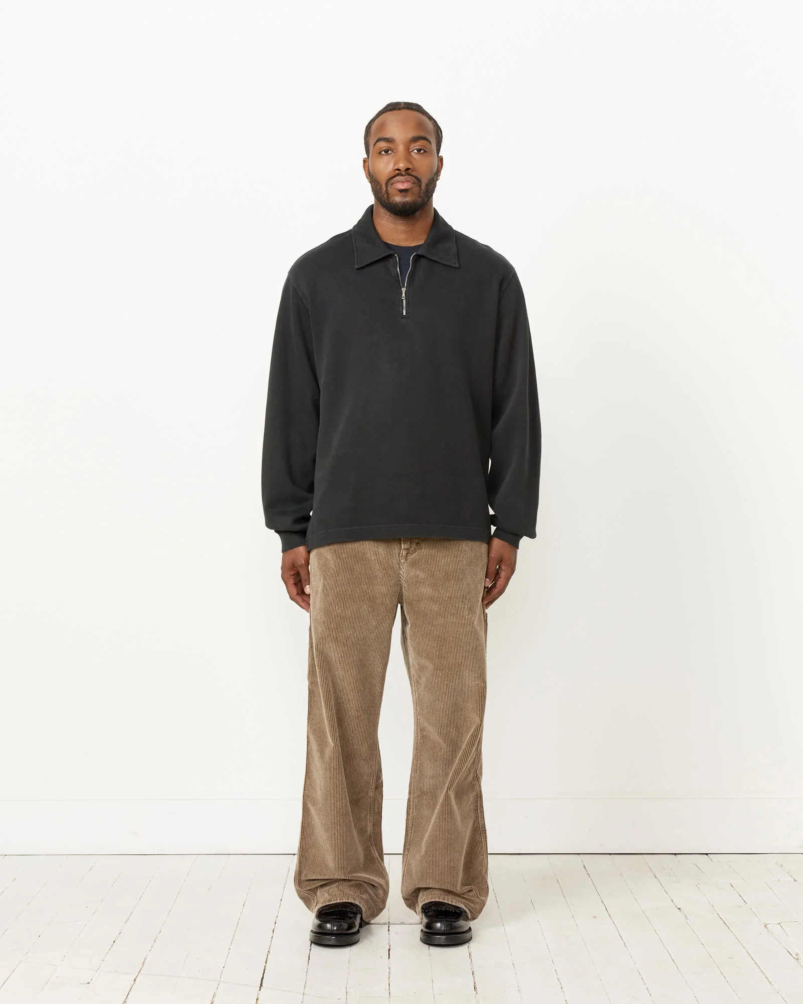 Lad Sweatshirt in Worn Black Athletic rib - Image 2