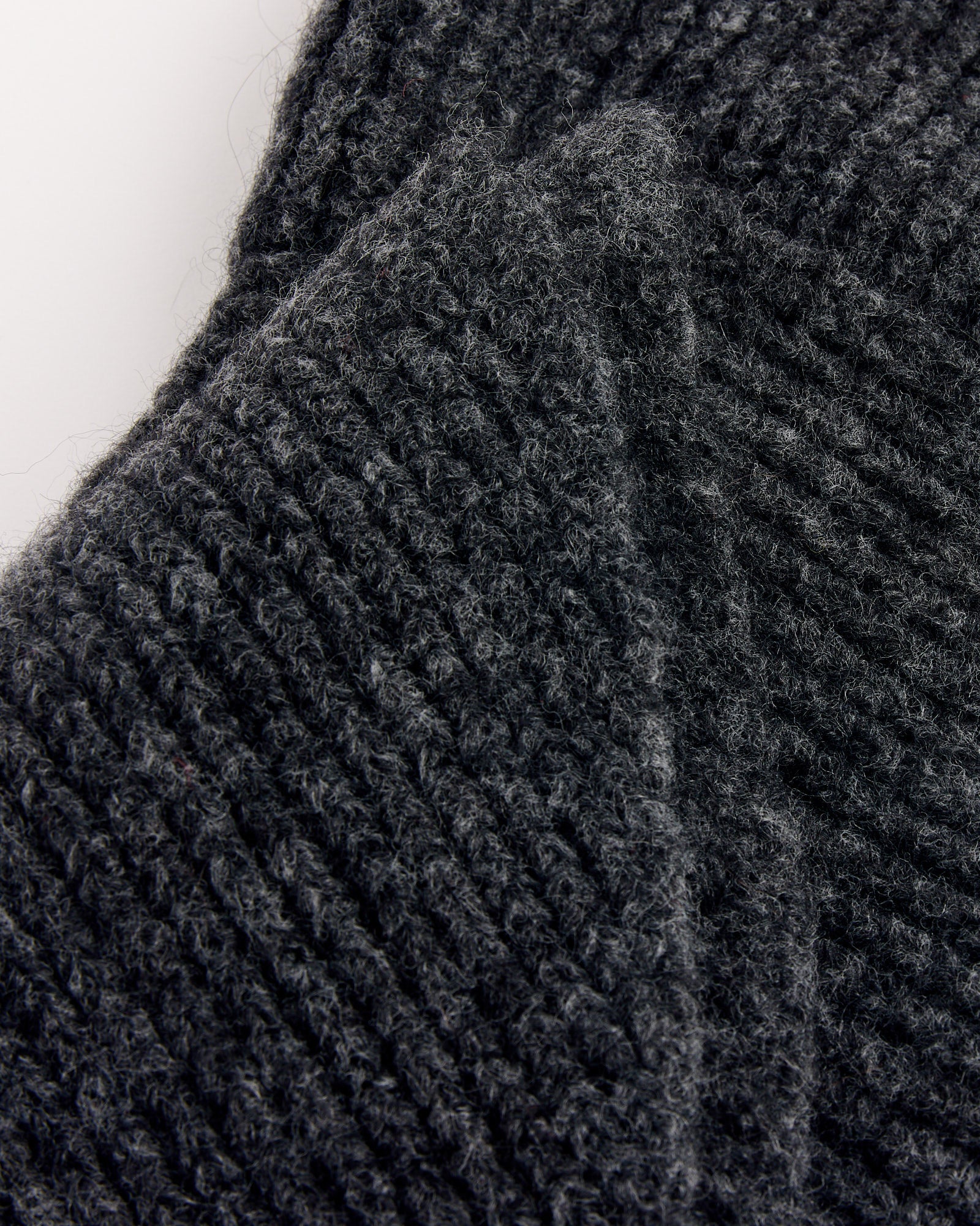 Coucou Bonnet in Dark Grey - Image 2