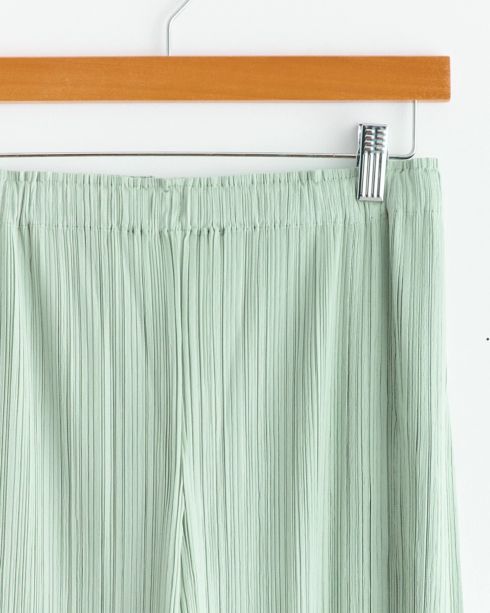 Monthly Colors June Shorts in Pastel Green - Image 2