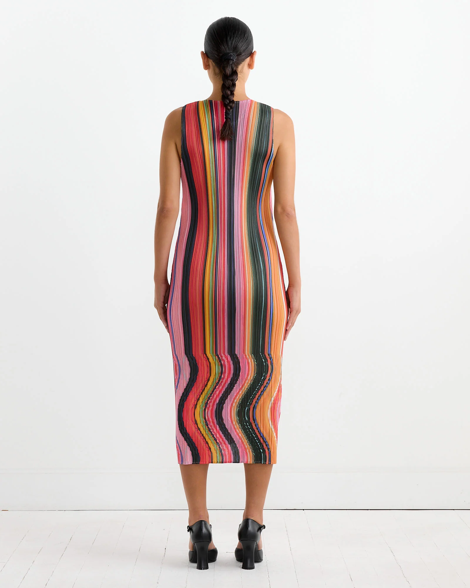Warp Dress in Pink - Image 4