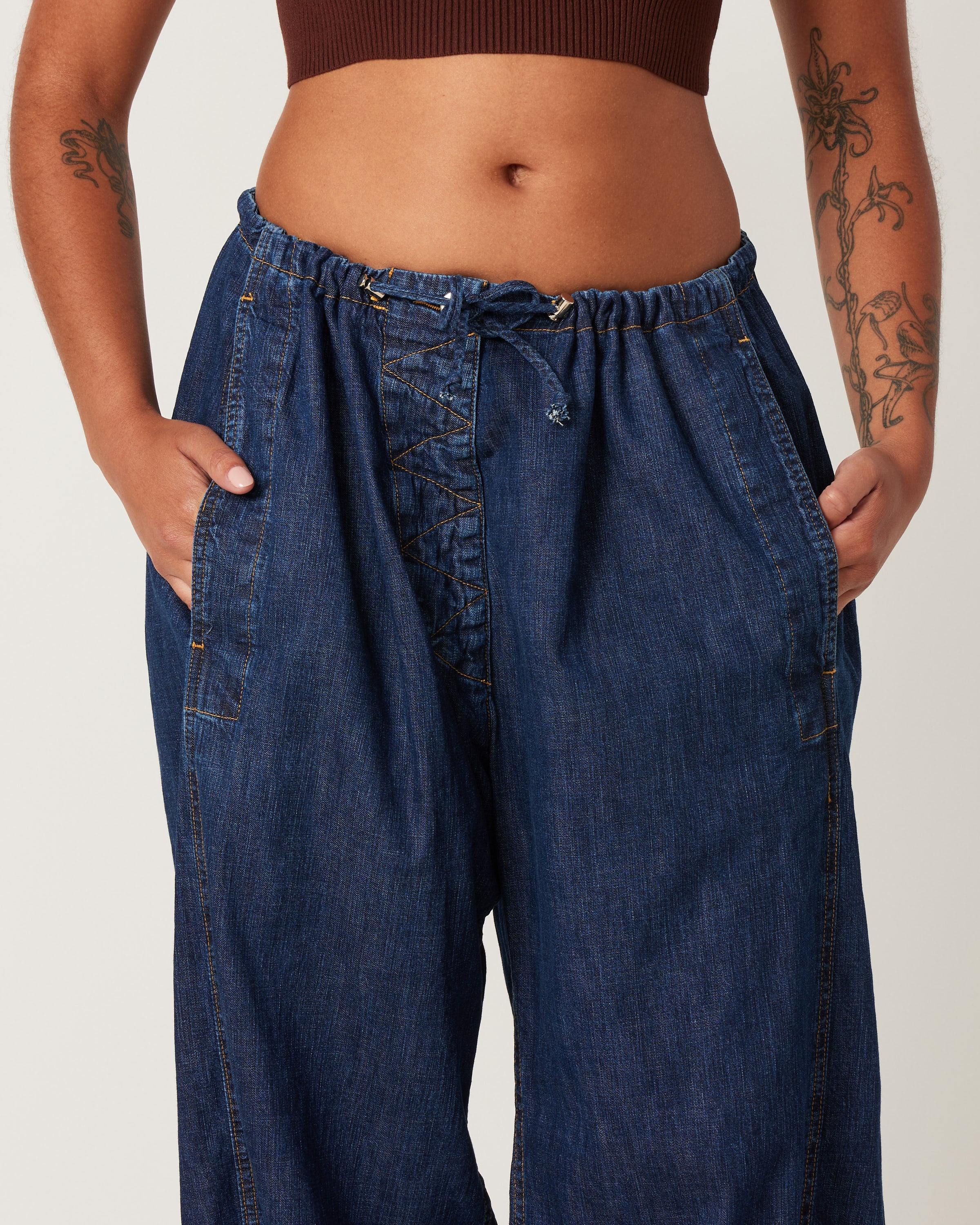 Mona Pant - Image 2