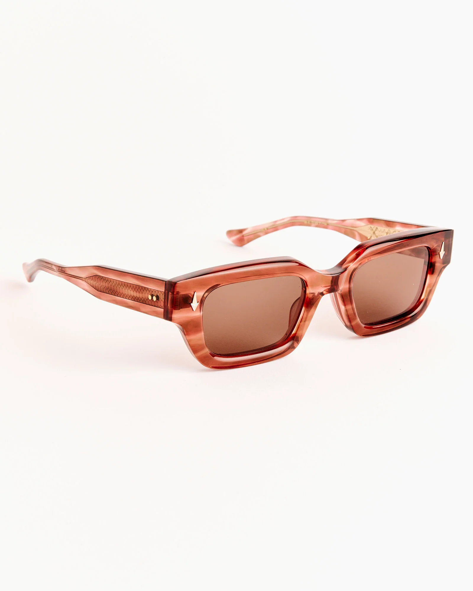 Gévaudan Sunglasses in Violet Sasa/Brown Lens - Image 2
