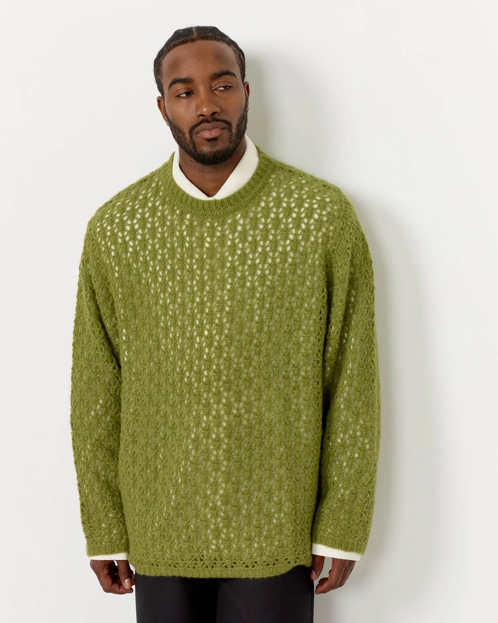 Aki Cashmere Sweater in Green - Image 3