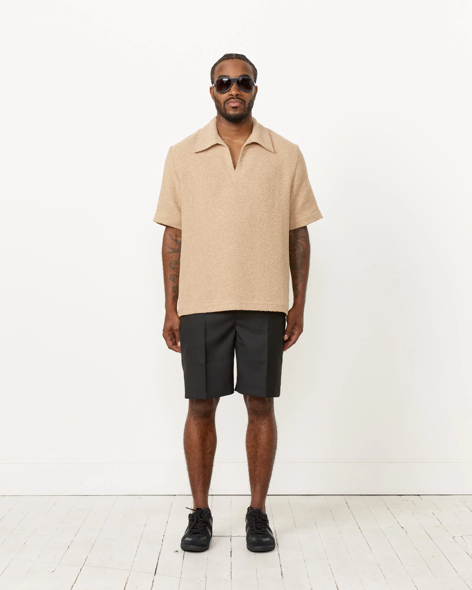 Sven Shorts in Black - Image 2