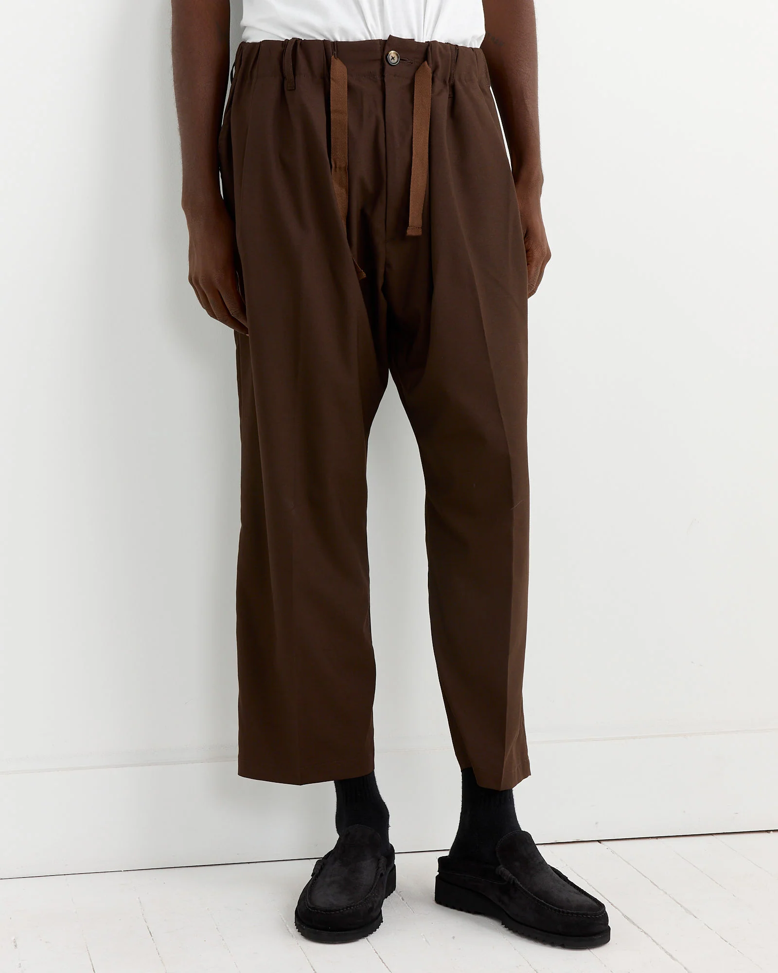 Baggy Trouser in Brown - Image 3