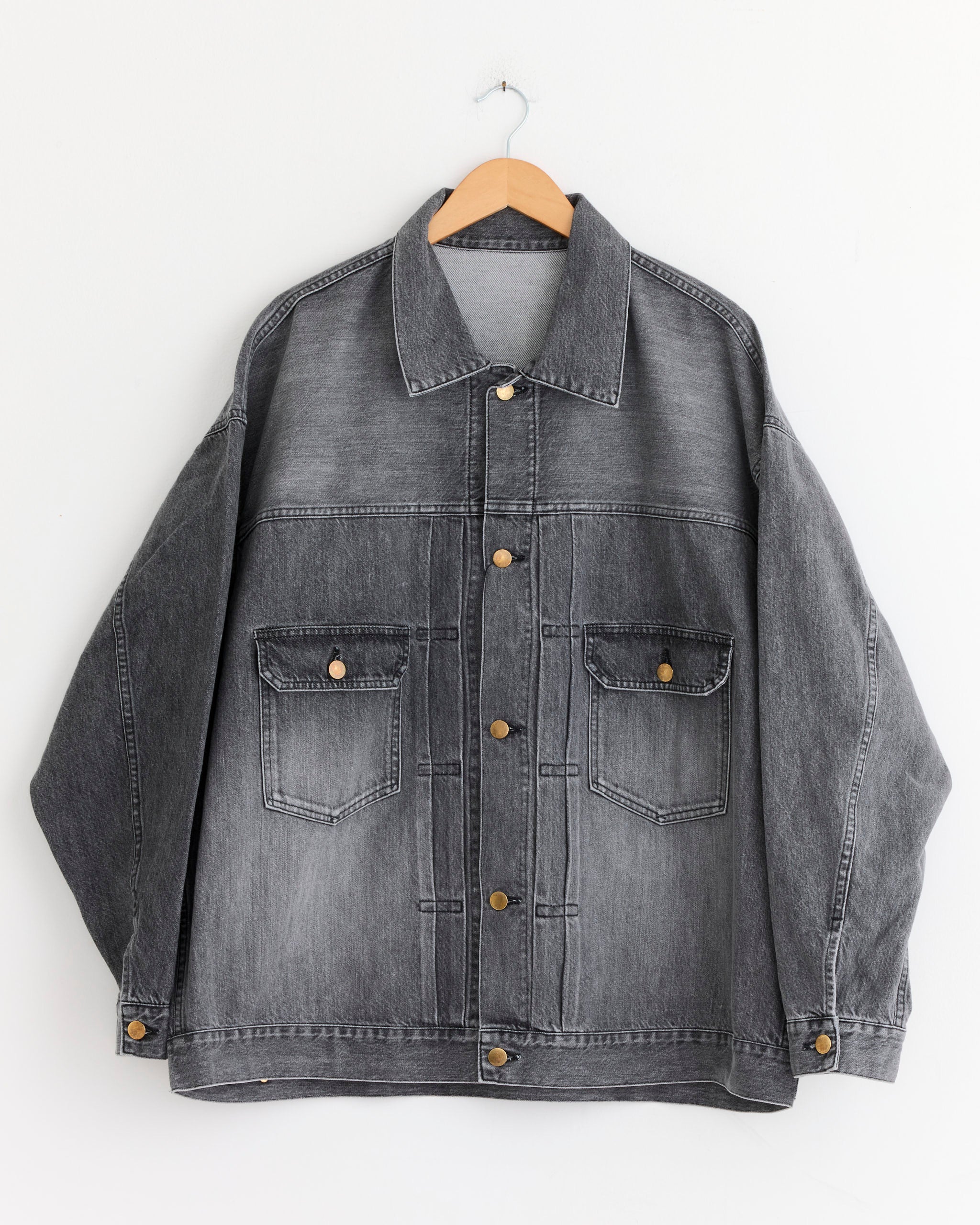 Trucker Jacket in Black Denim Bleached