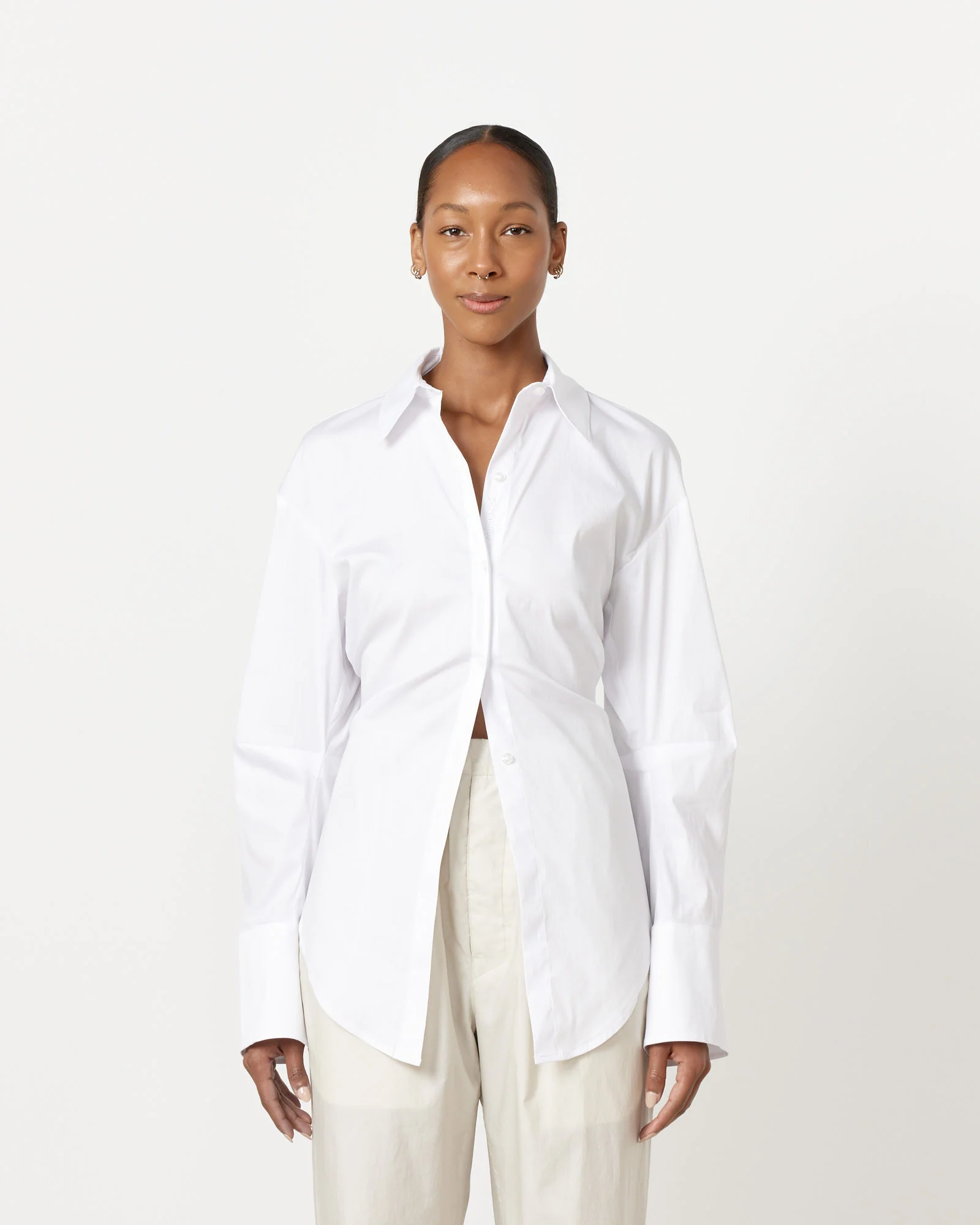 Loch Poplin Button Up Shirt in Macadamia