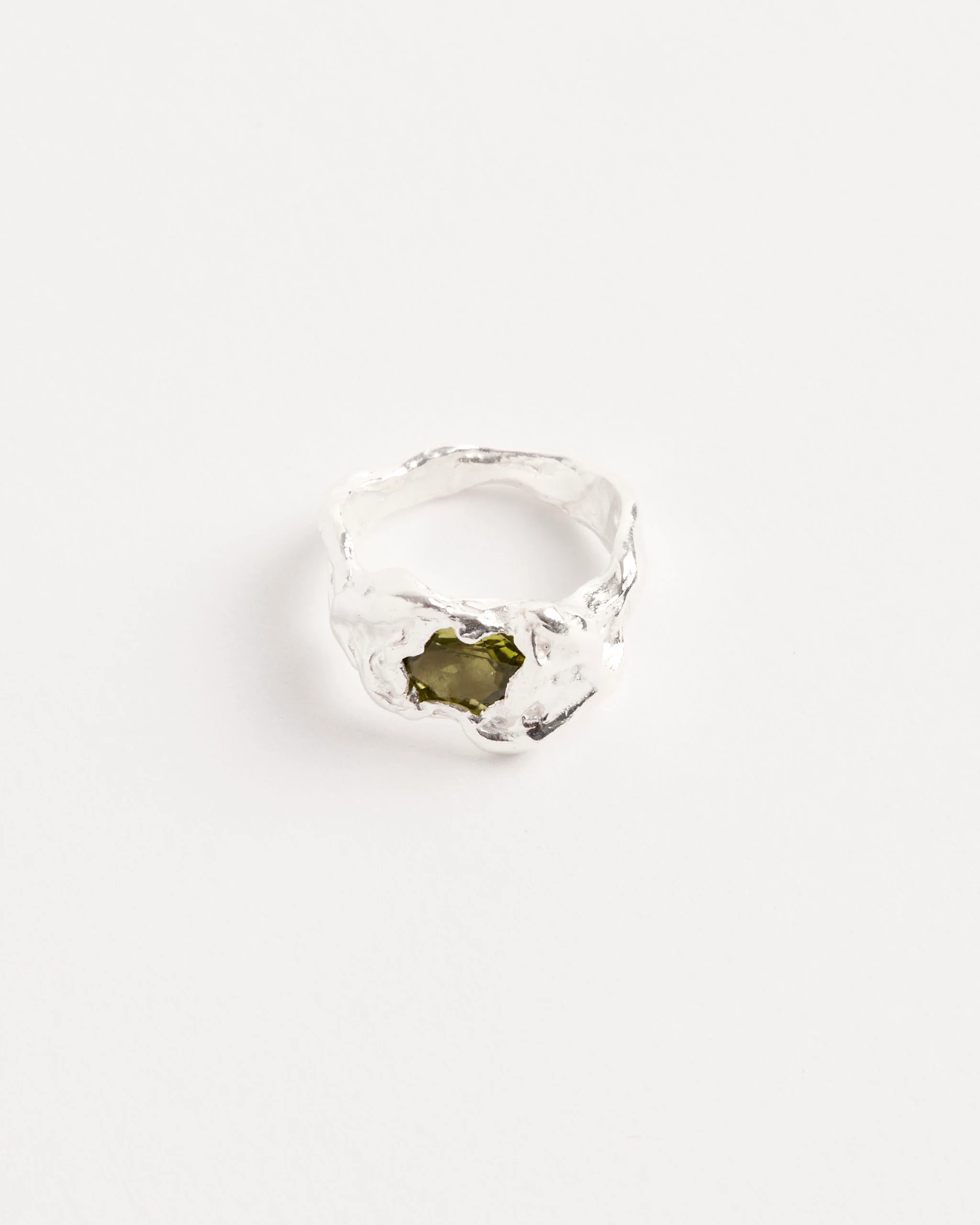 Ola Ring in SS/Green Peridot