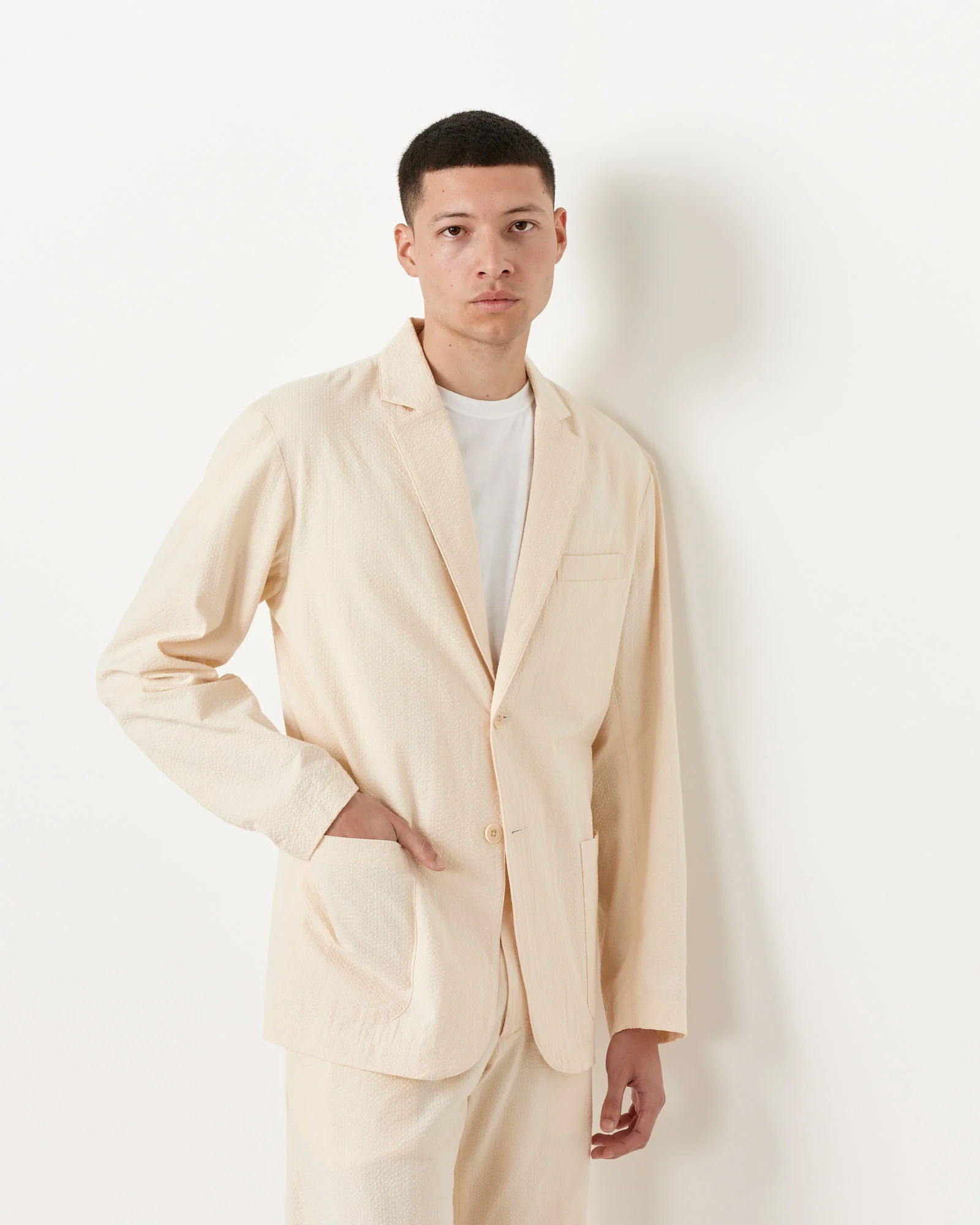 Seersucker Blazer in Cream - Image 4