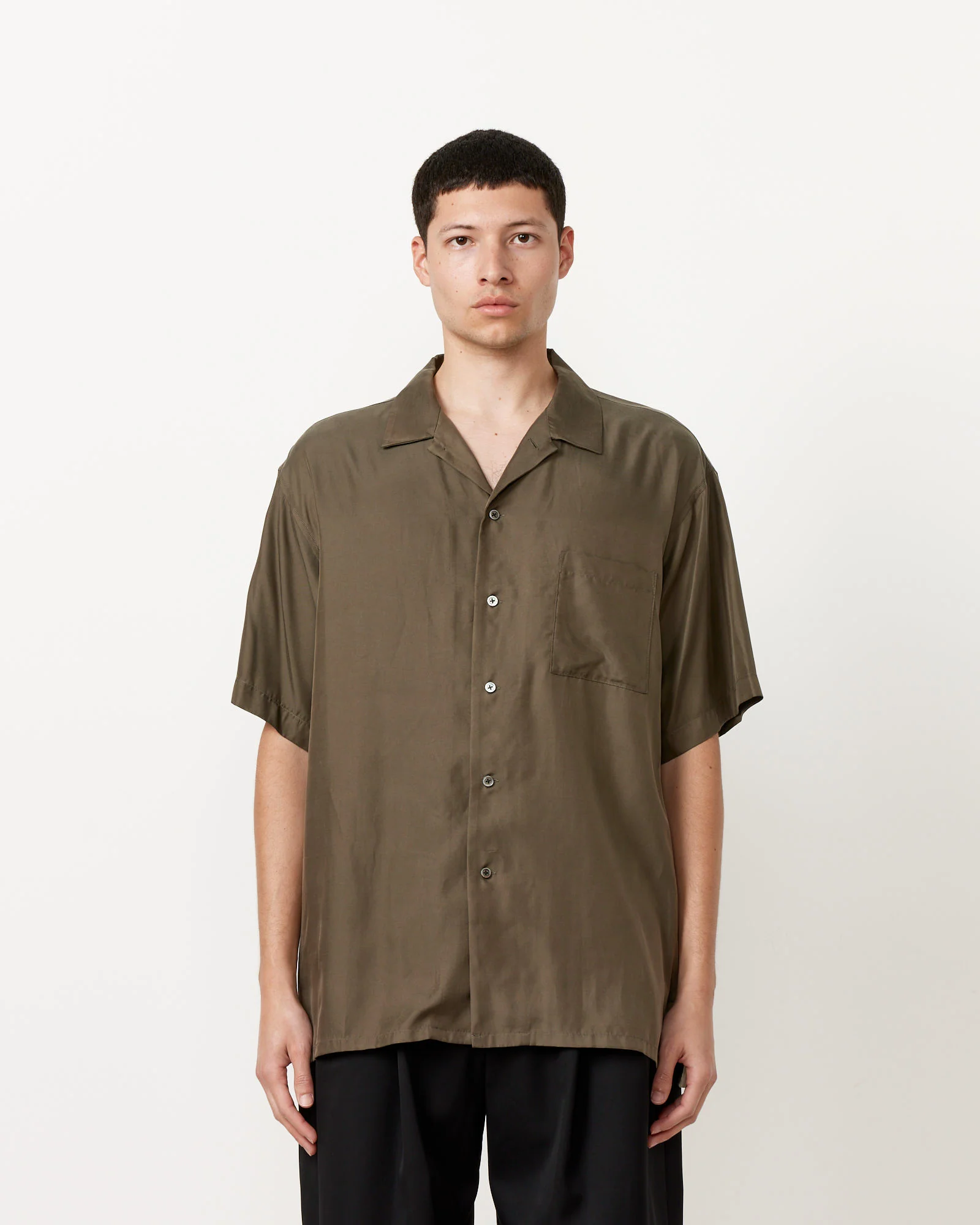 St. 834 Shirt in Grey Khaki