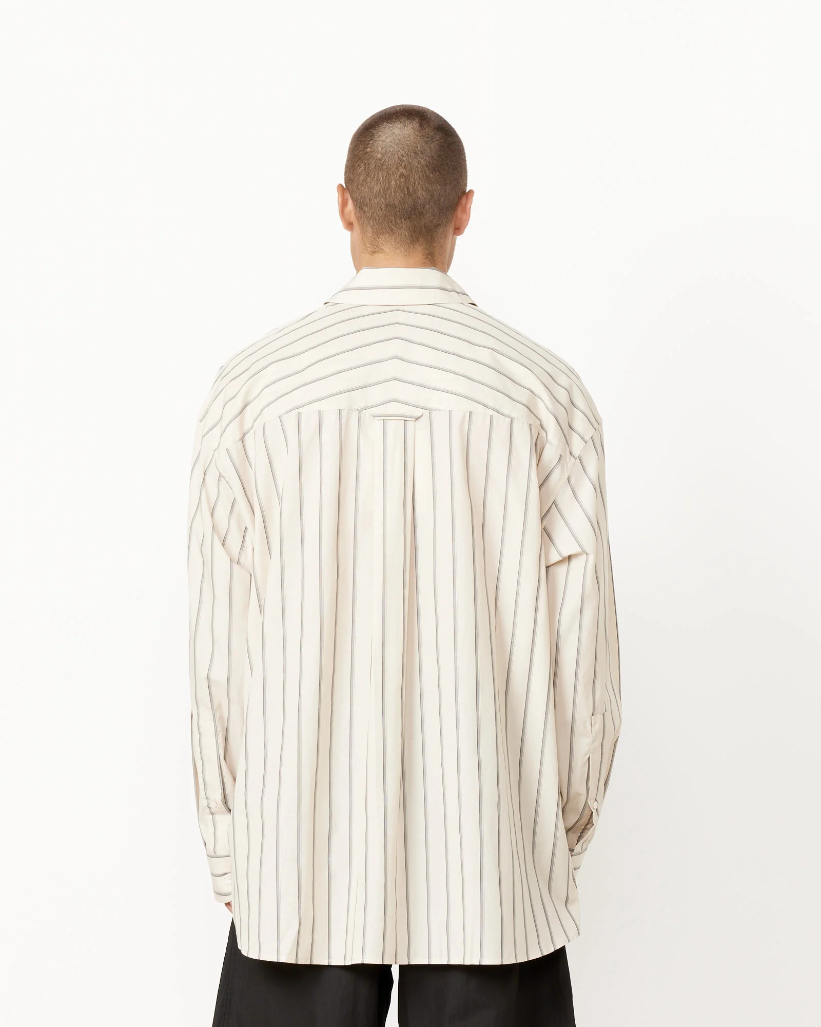 Loche Shirt in Soft Plaster - Image 5