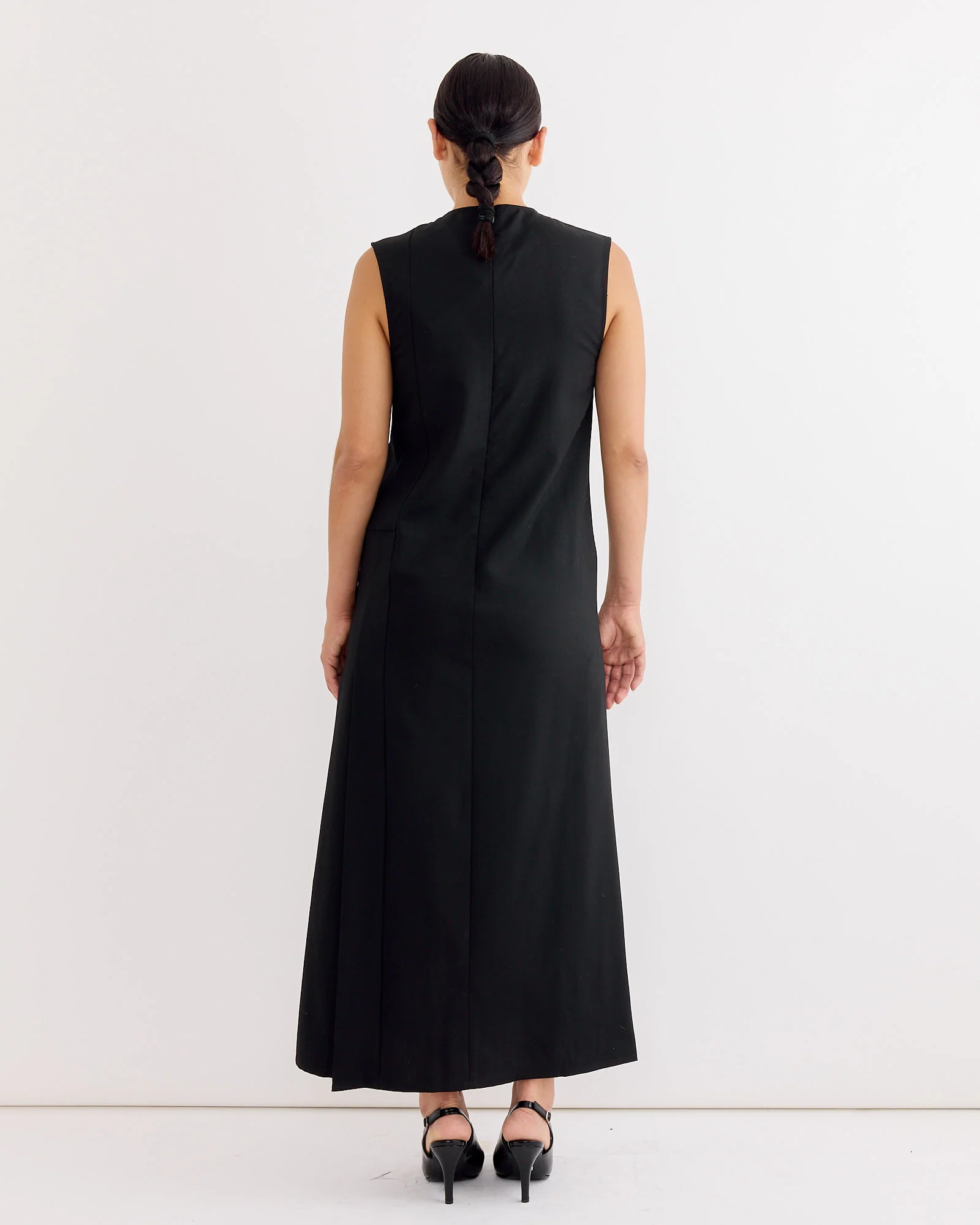 Carat Dress in Black - Image 3