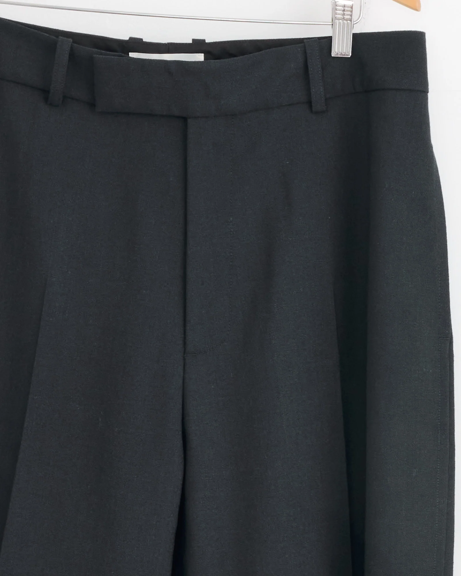 Ester Pant in Darkest Navy - Image 2