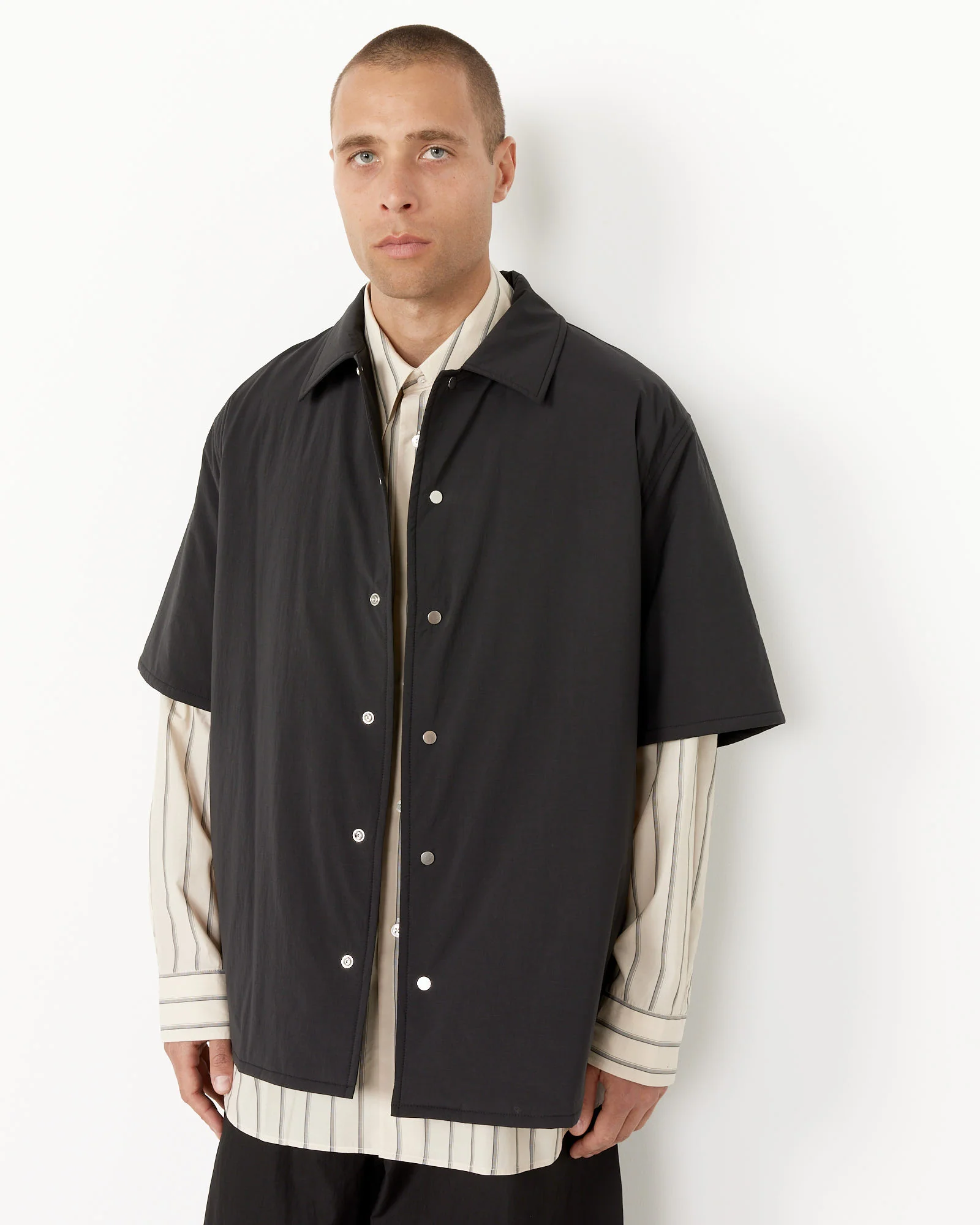 Feldt Shirt in Black - Image 3