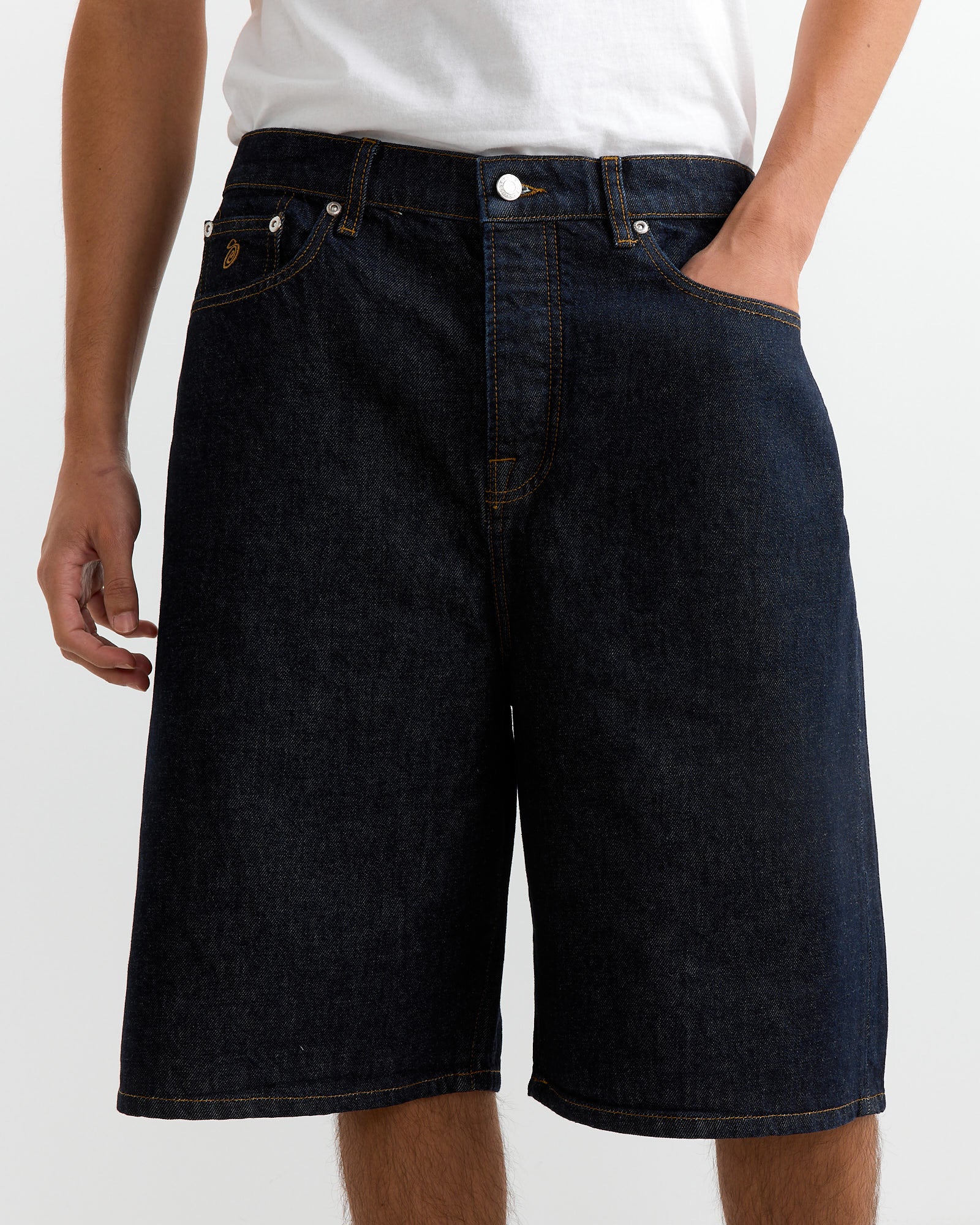 Big Ol' Denim Short in Rinsed Indigo - Image 2