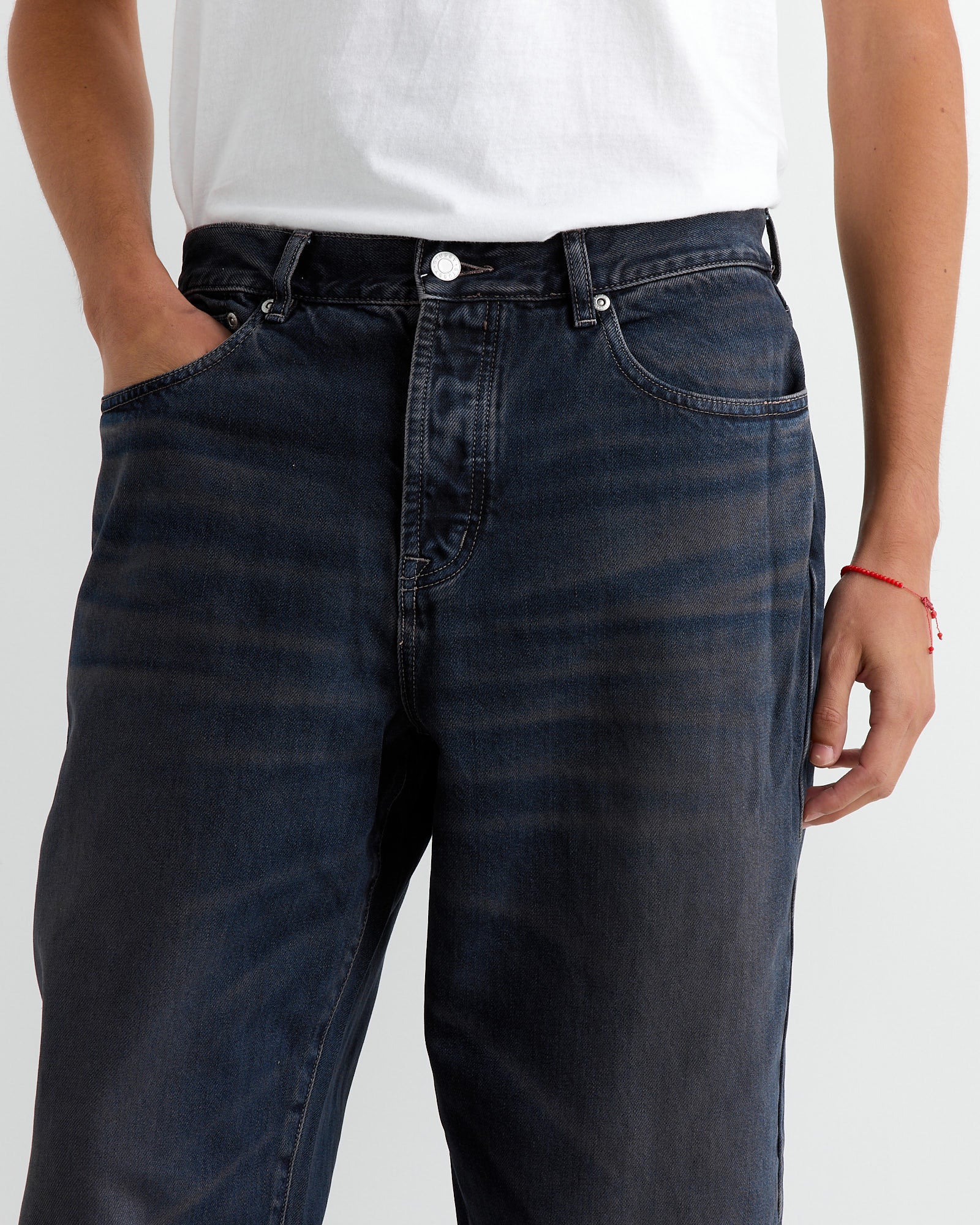 Big Ol' Distress Jean in Blue - Image 2